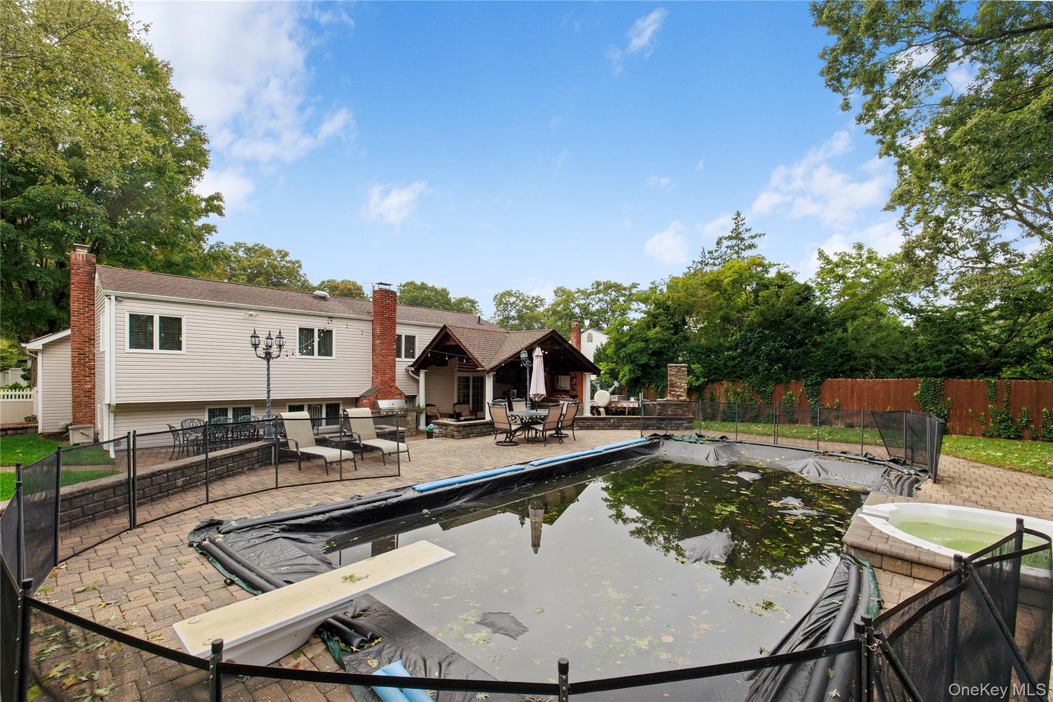 655 Hyman Avenue Property Photo 24
