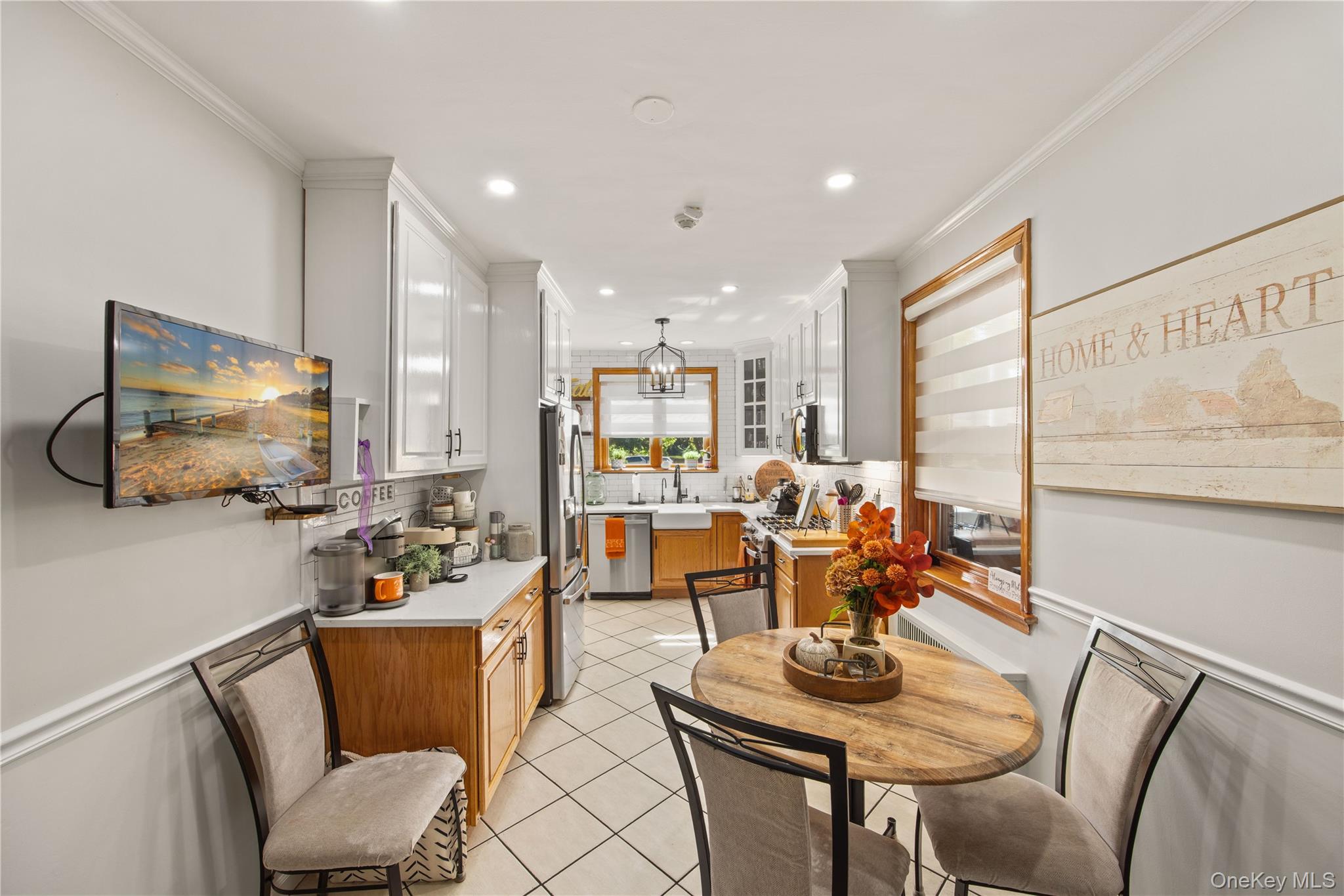 2053 Van Hoesen Avenue Property Photo 8