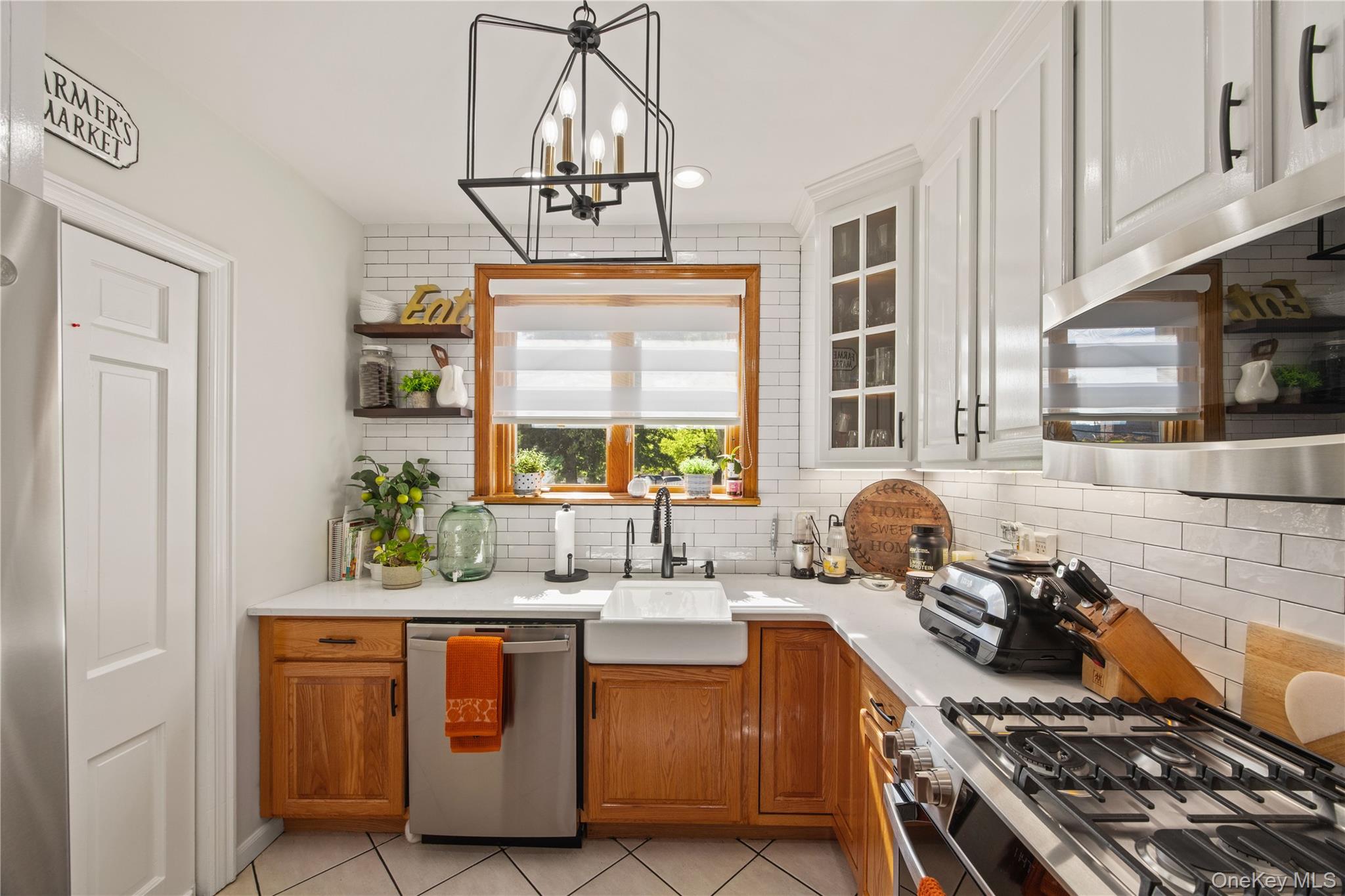 2053 Van Hoesen Avenue Property Photo 10