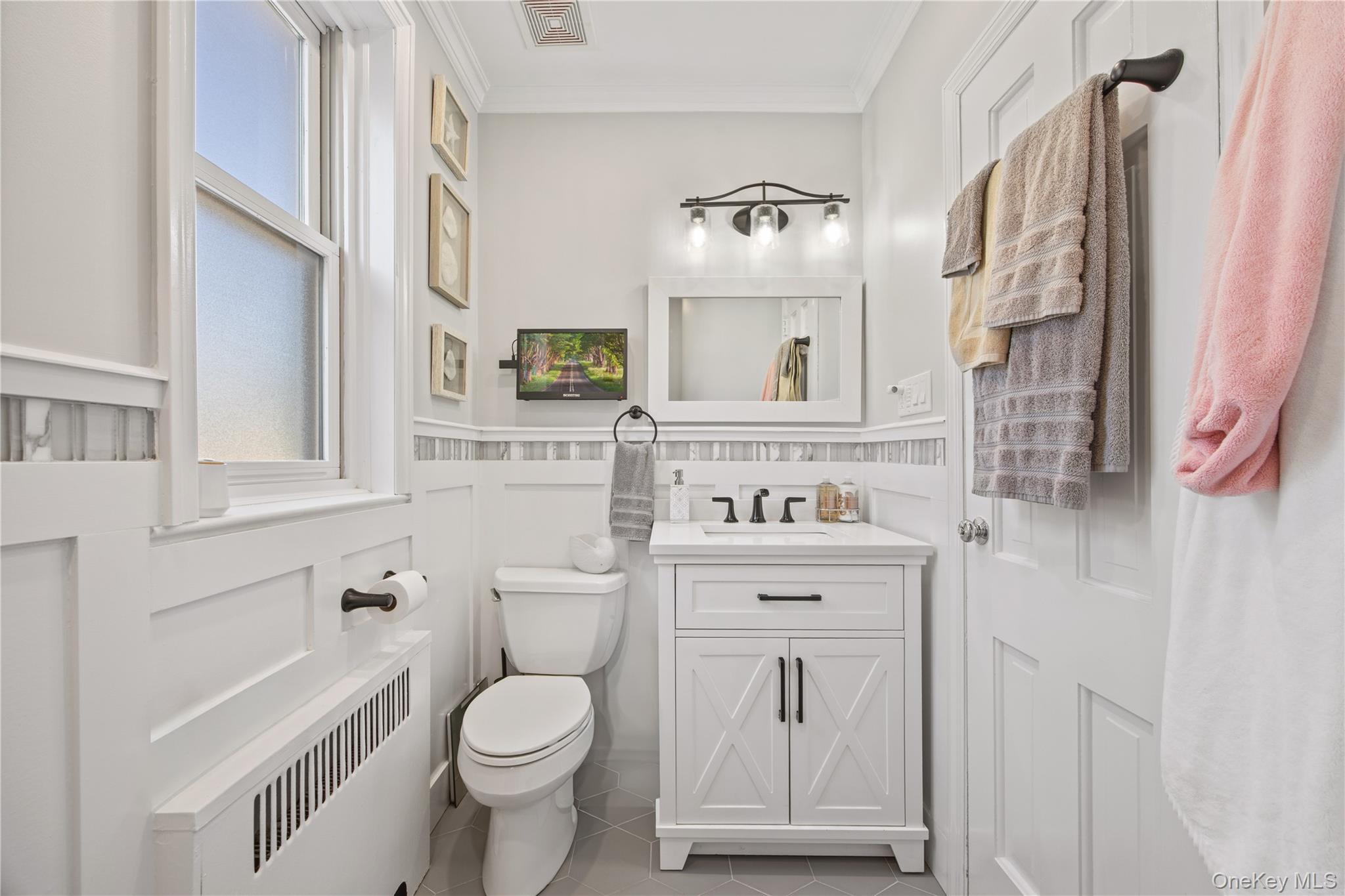 2053 Van Hoesen Avenue Property Photo 25