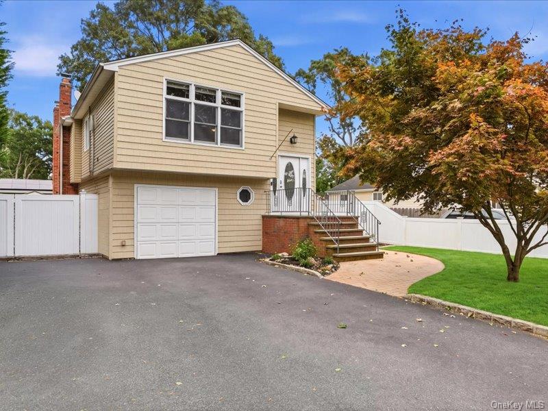 75 Lexington Road Property Photo 1