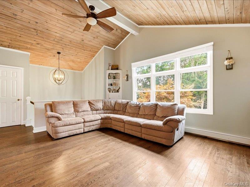 75 Lexington Road Property Photo 2