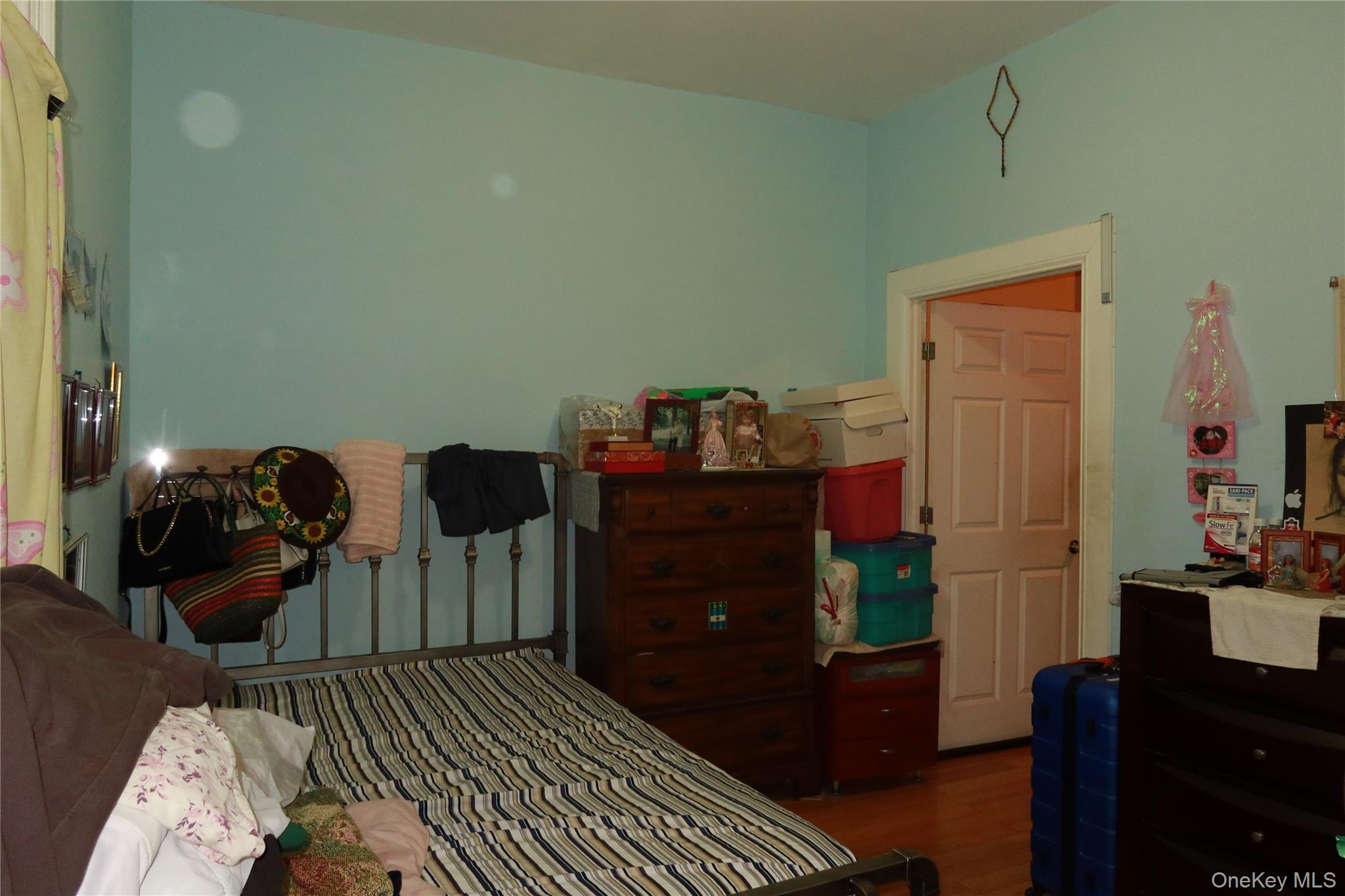 257 Lincoln Avenue Property Photo 8
