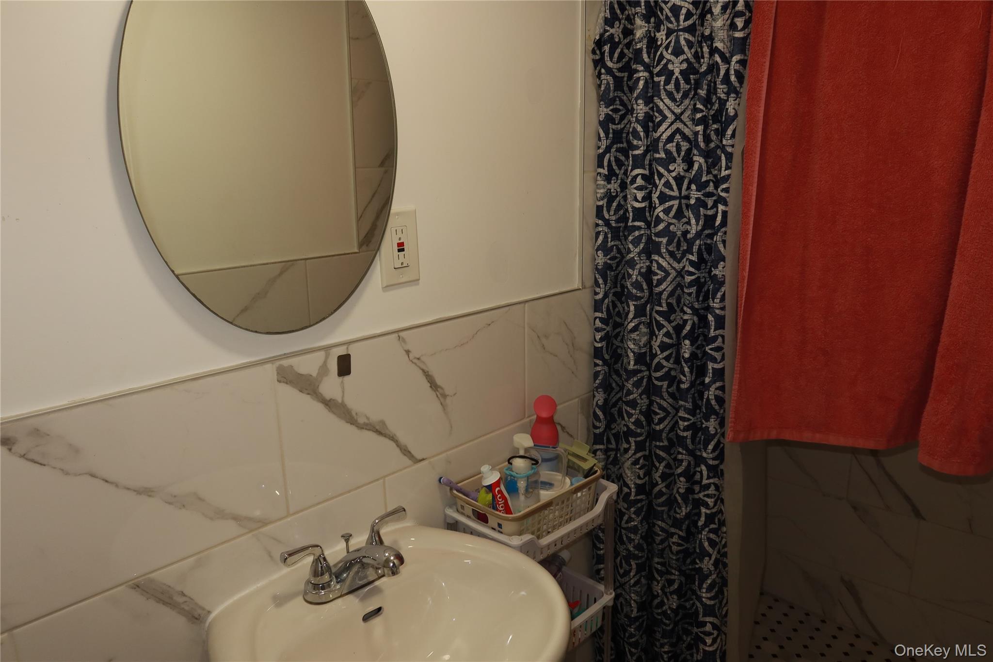 257 Lincoln Avenue Property Photo 13