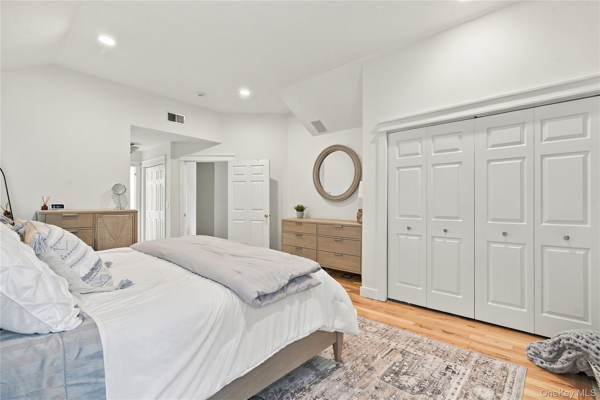 5 Aspatuck Court Property Photo 18