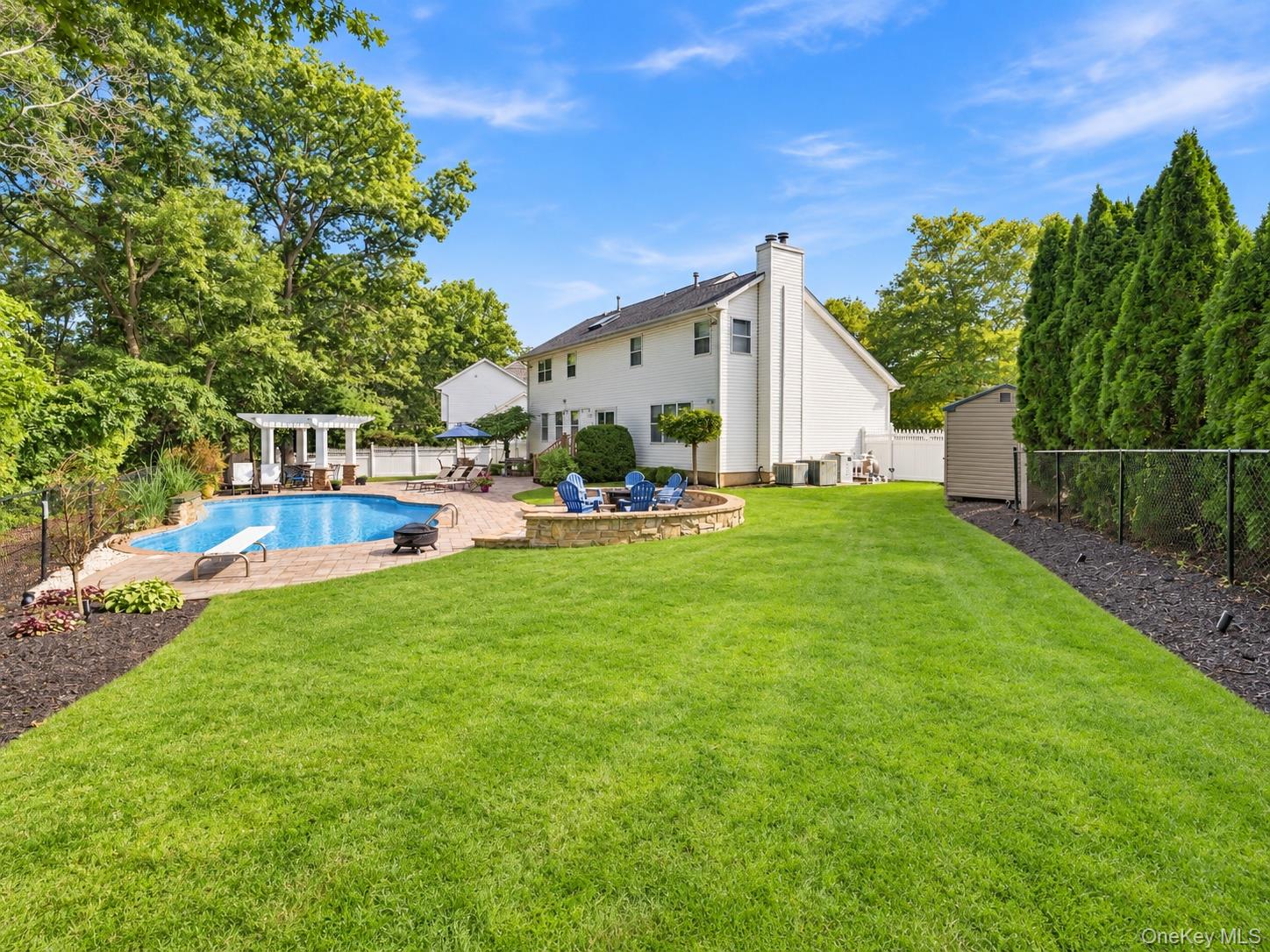 5 Aspatuck Court Property Photo 38