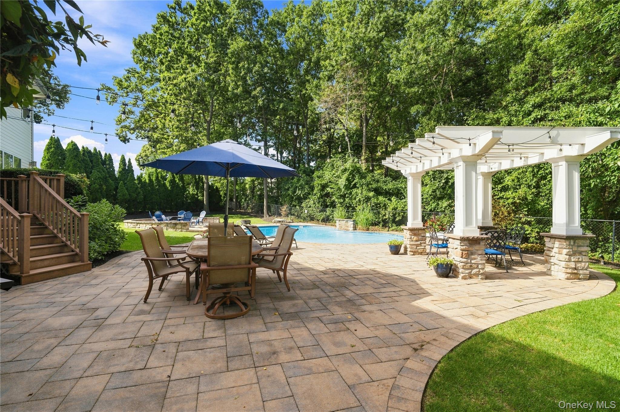 5 Aspatuck Court Property Photo 41