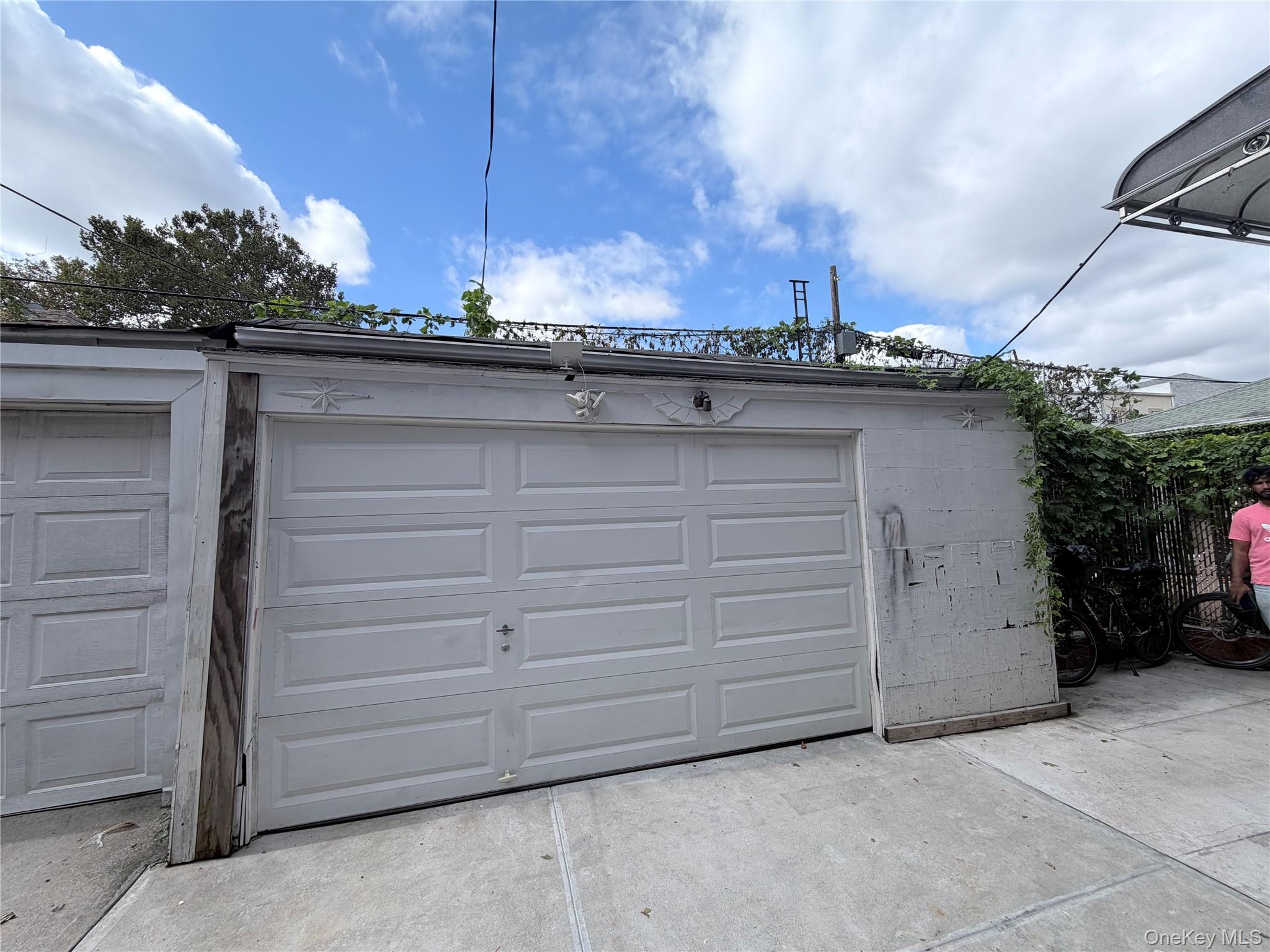 1214 E 34th Street Property Photo 1
