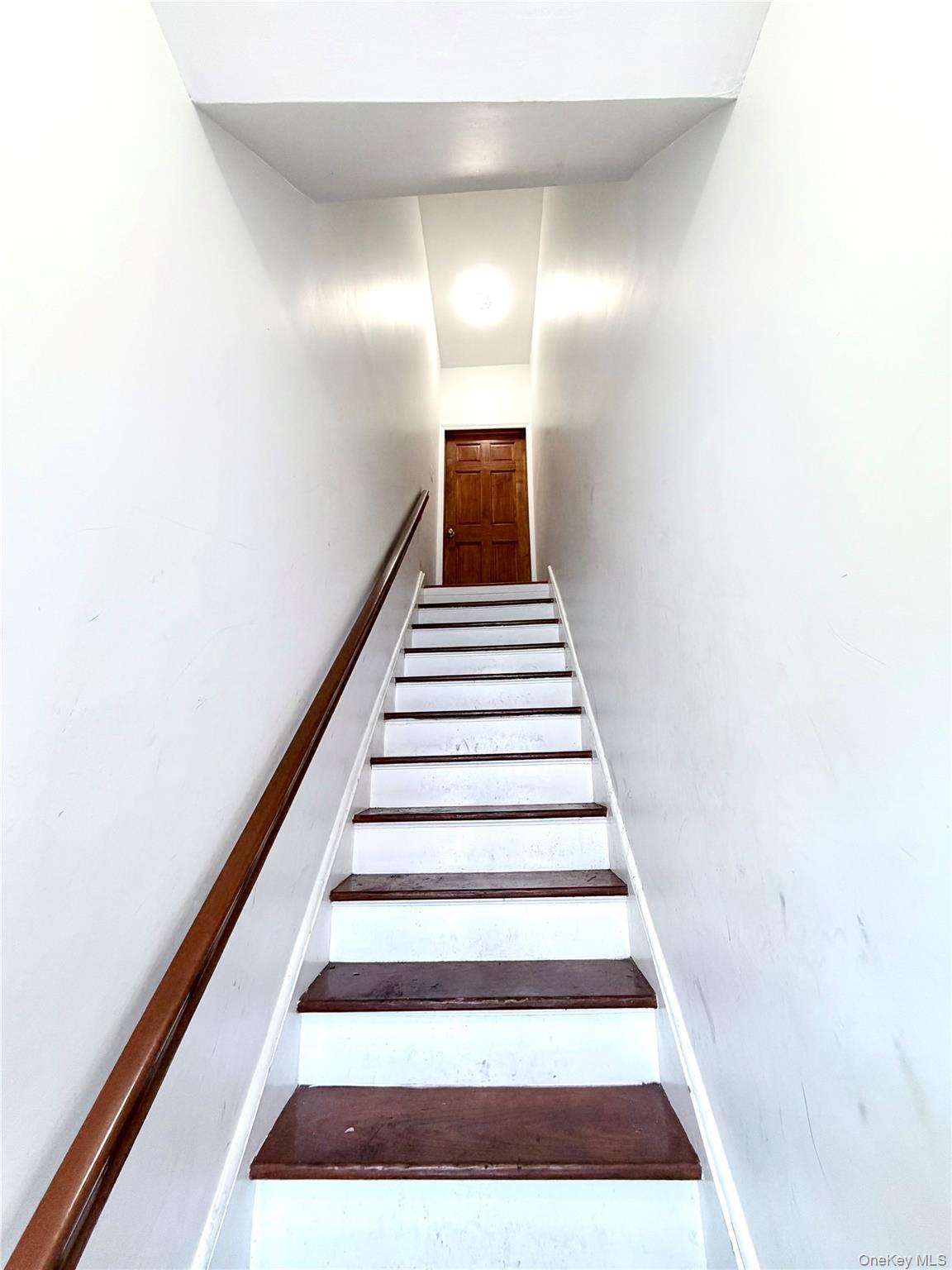 1214 E 34th Street Property Photo 2