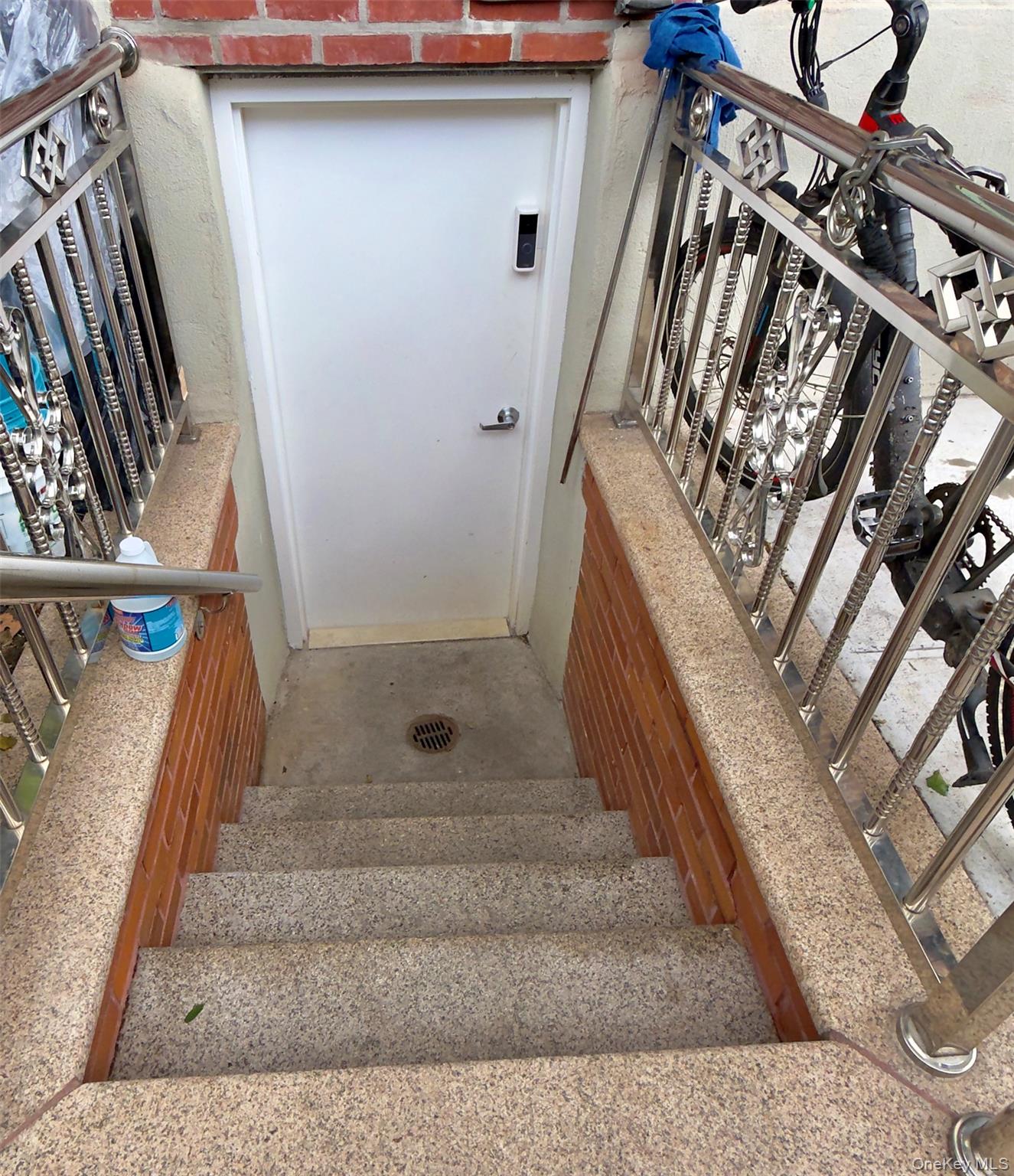 1214 E 34th Street Property Photo 25