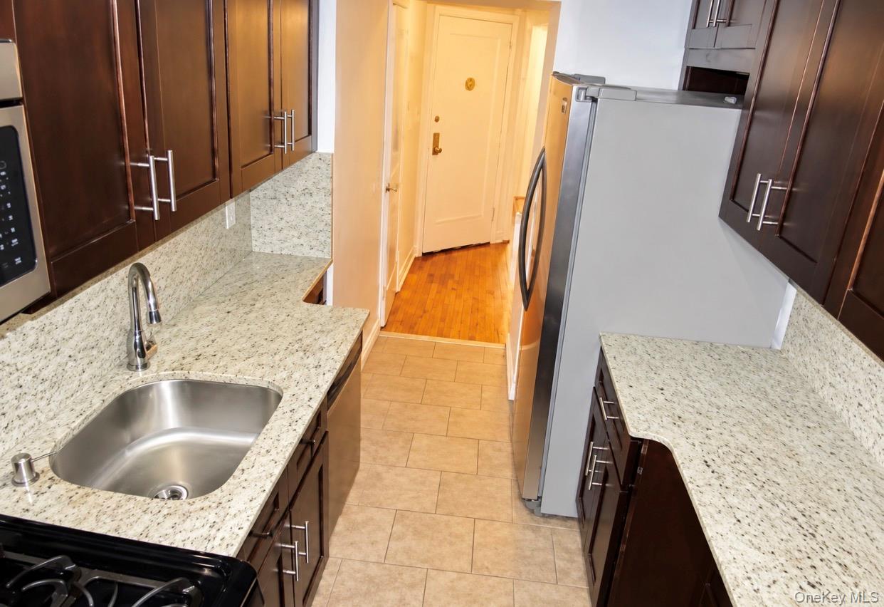 141-17 79th Avenue 2 Property Photo 5