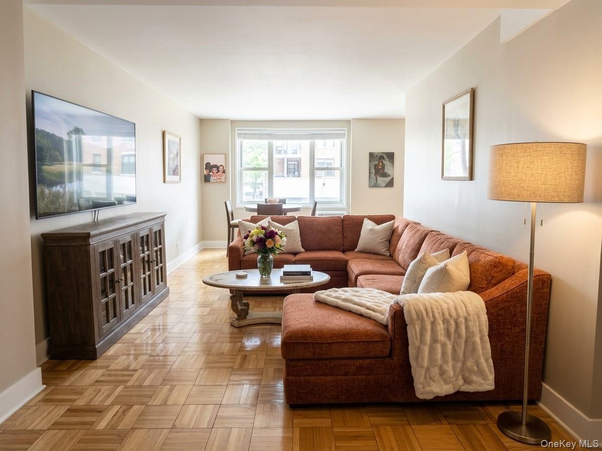 1057108 Property Photo 4
