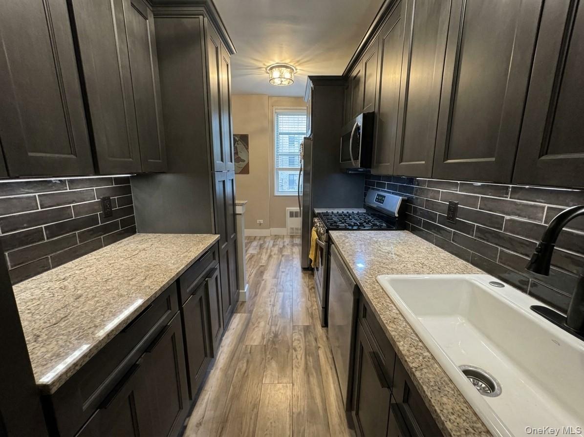 1057108 Property Photo 8