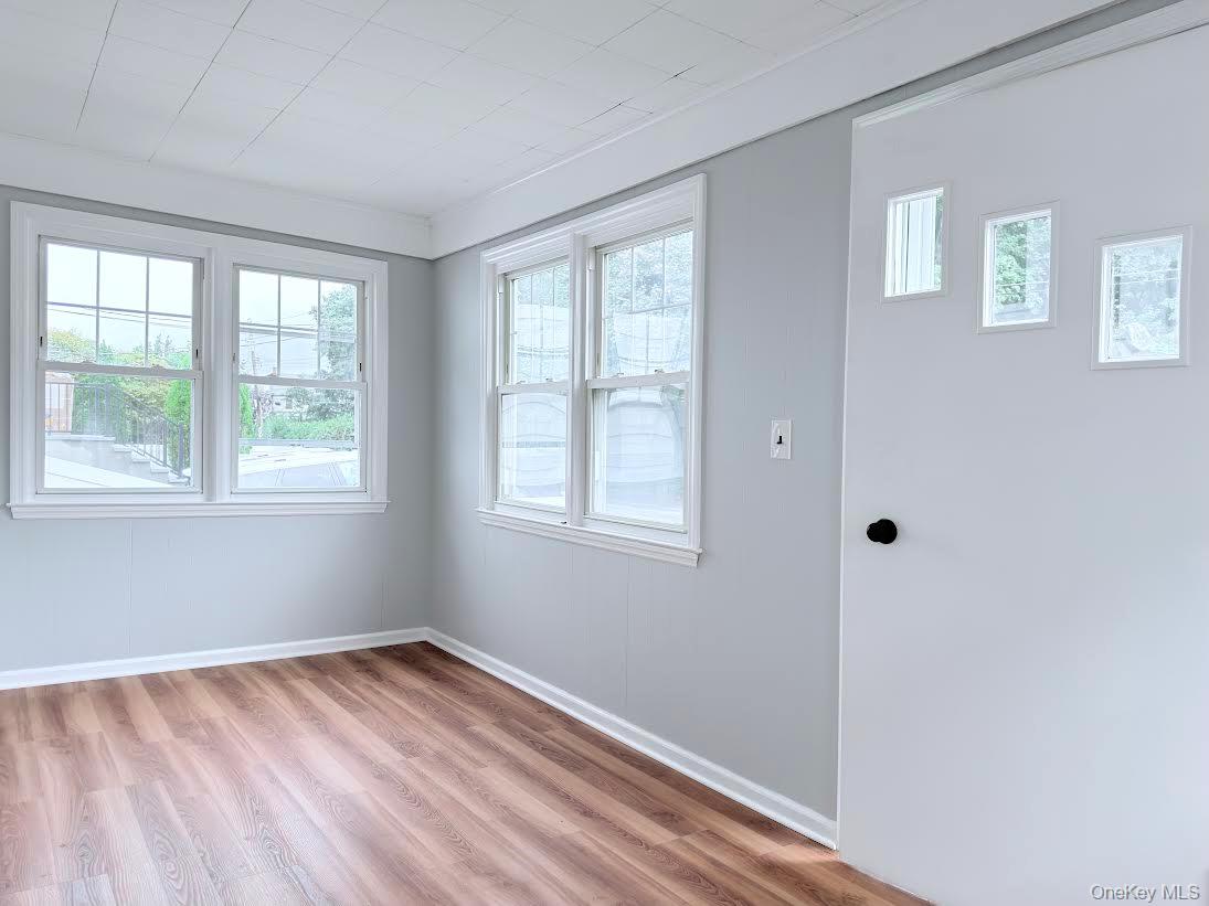 711 Hall Street Property Photo 5
