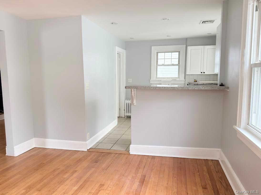 711 Hall Street Property Photo 10
