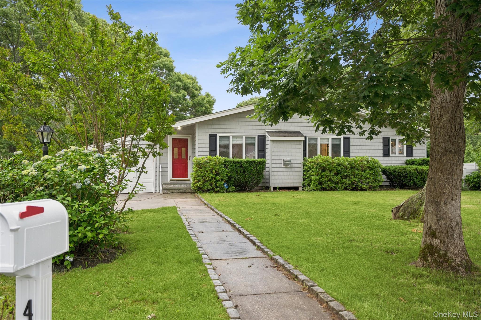 41 Homewood Drive Property Photo 1