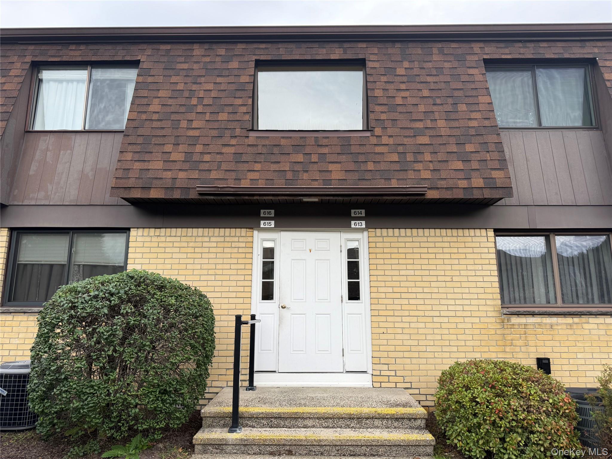 616 Cherry Hill Drive Property Photo 1