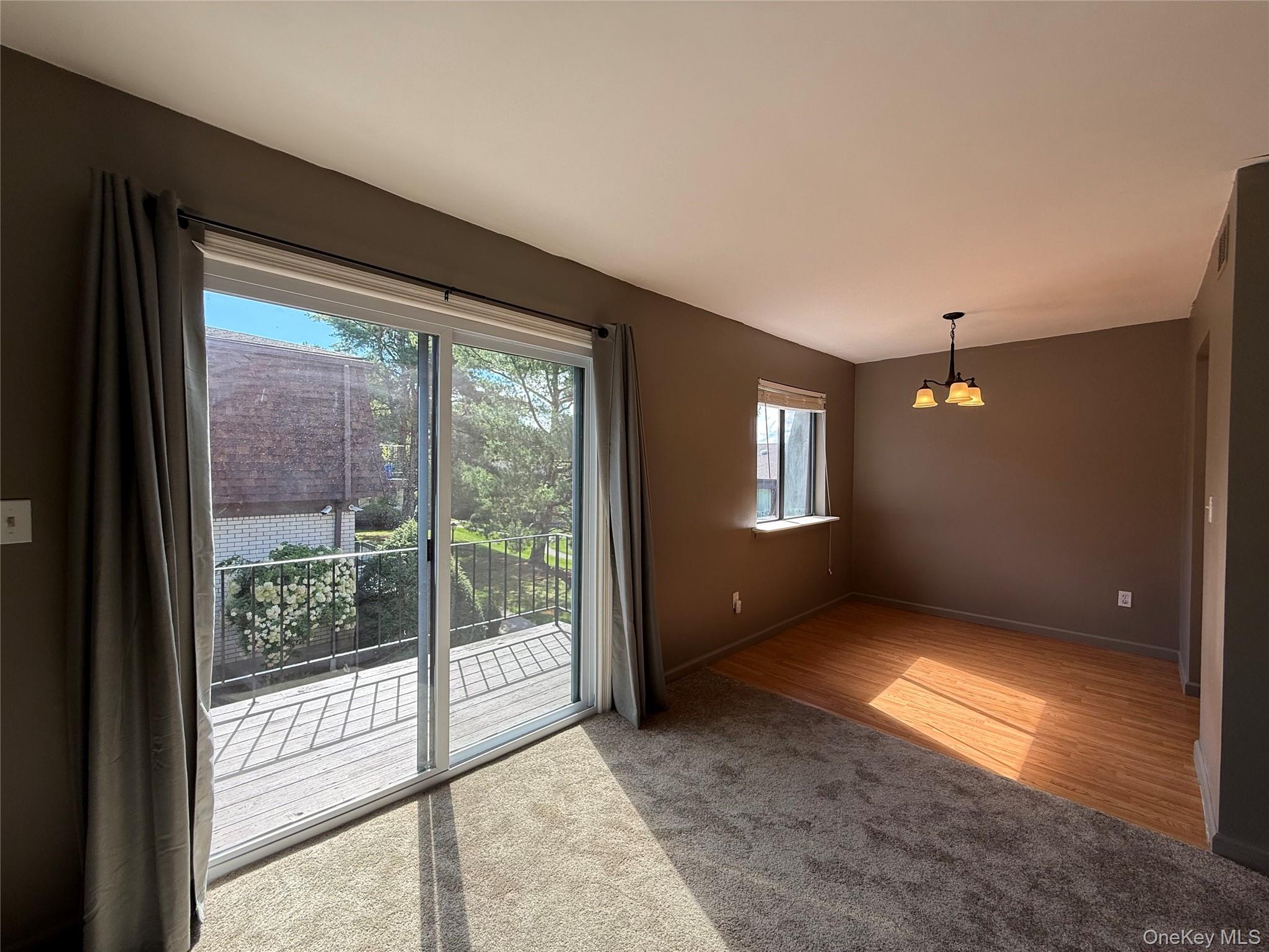 616 Cherry Hill Drive Property Photo 11
