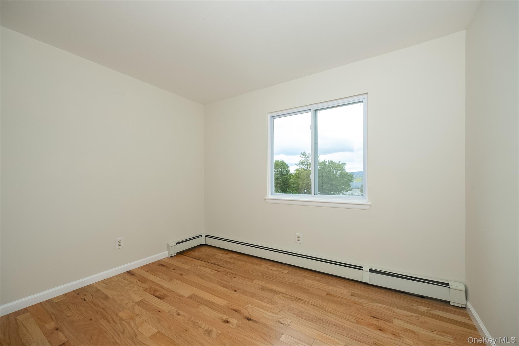 502 Harbor View Court Property Photo 16