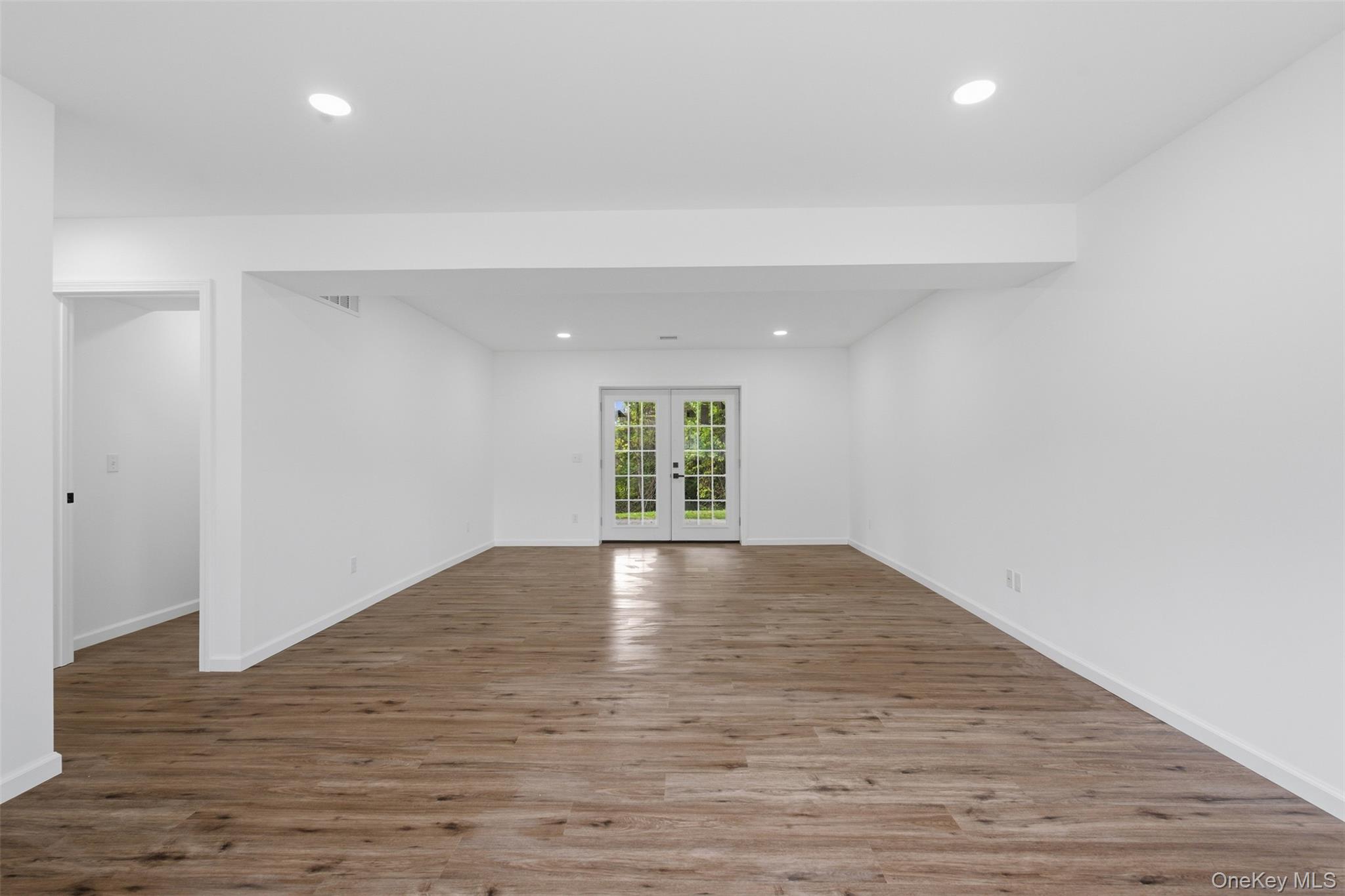 54 Cedar Lane Property Photo 15