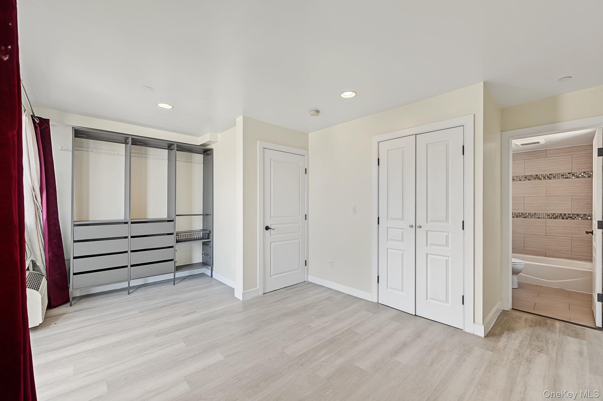 41-39 149th St 3f Property Photo 16