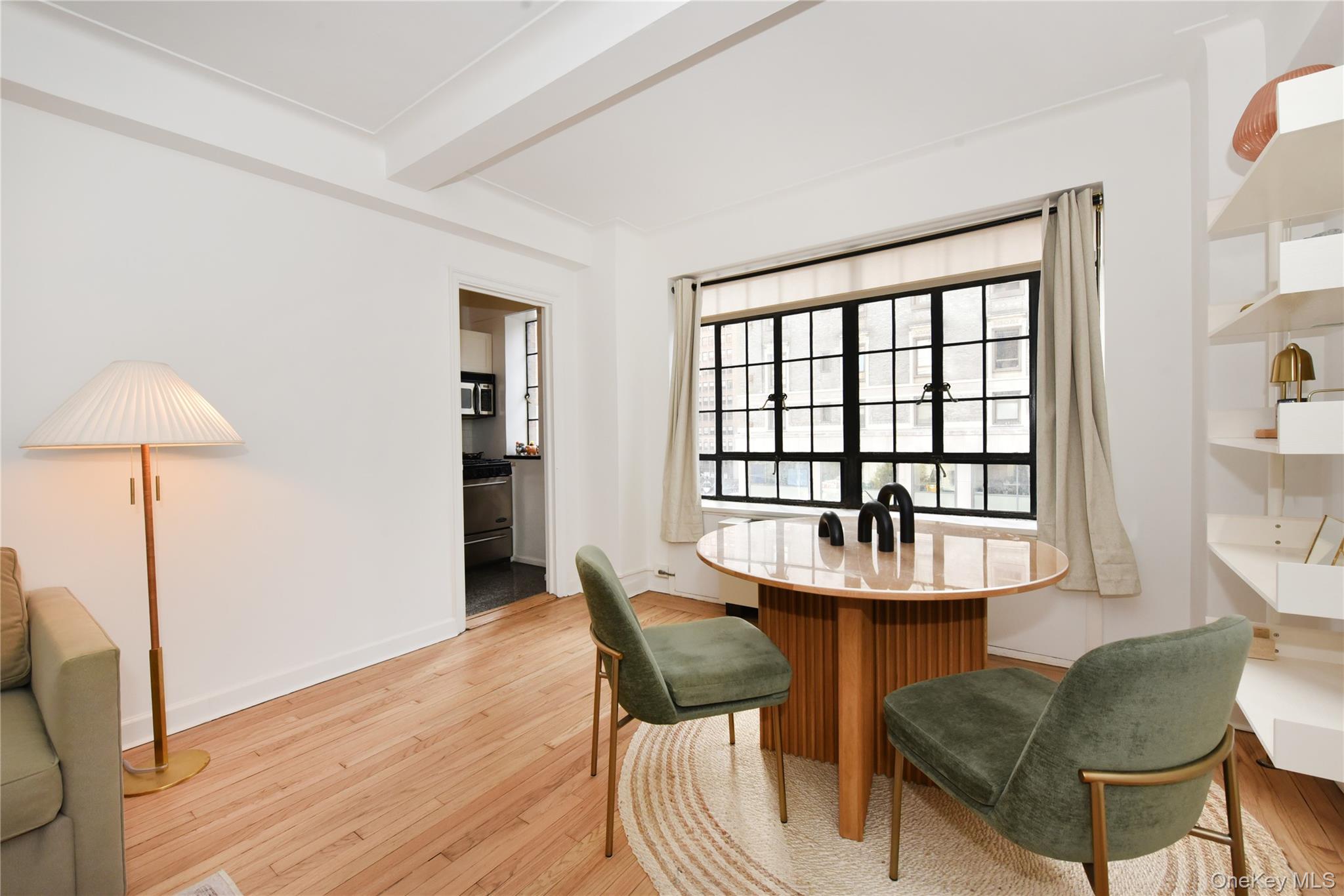 10 Park Avenue 4b Property Photo 7