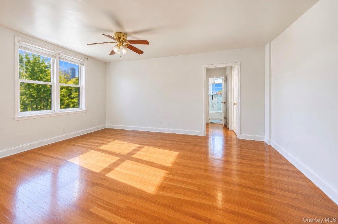 5635 Netherland Avenue 2c Property Photo 6