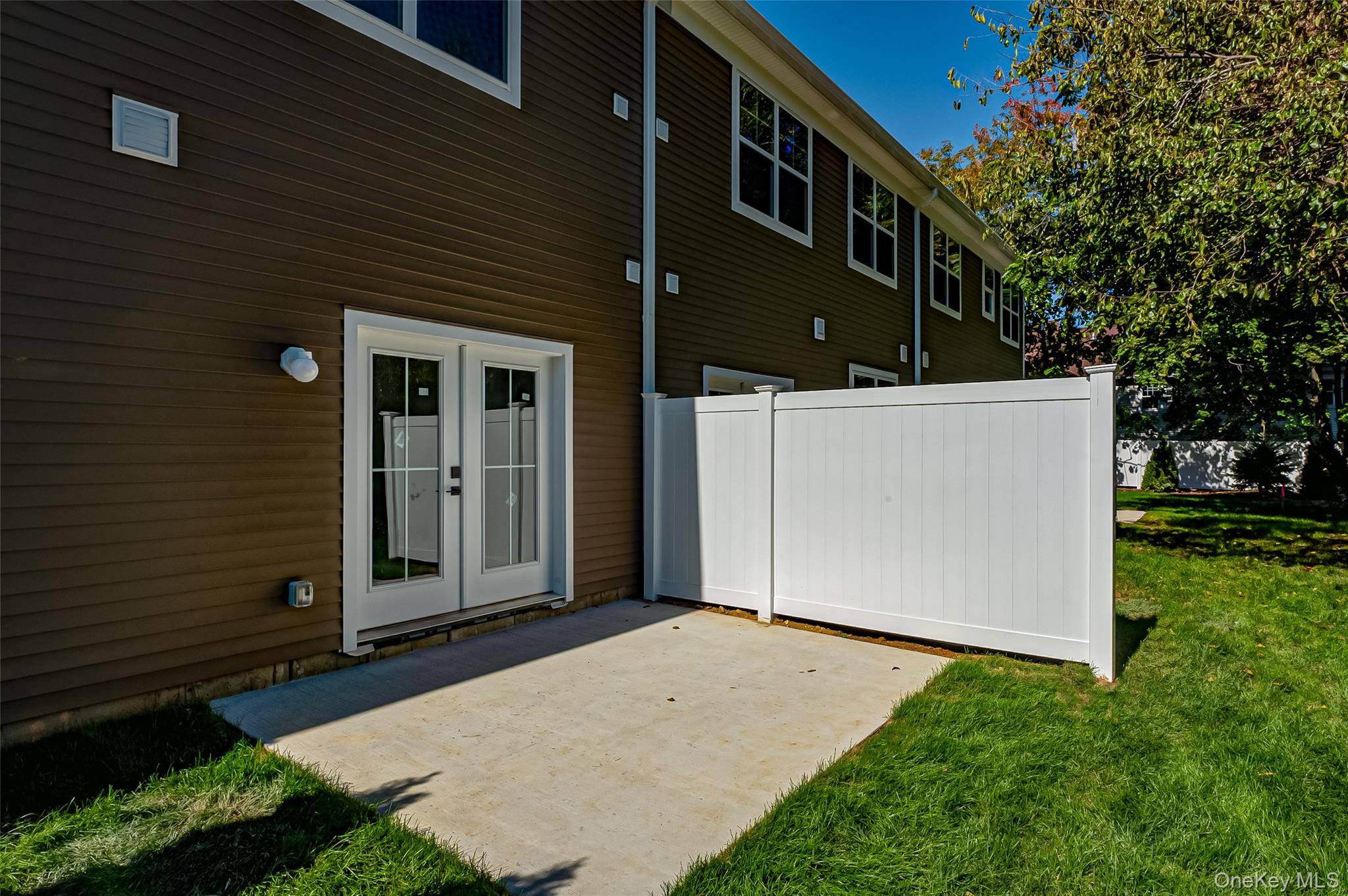 1 Conklin Street 105 Property Photo 16