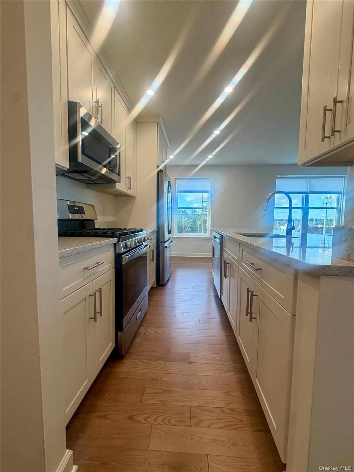 305 Sixth Avenue 6A Property Photo 1