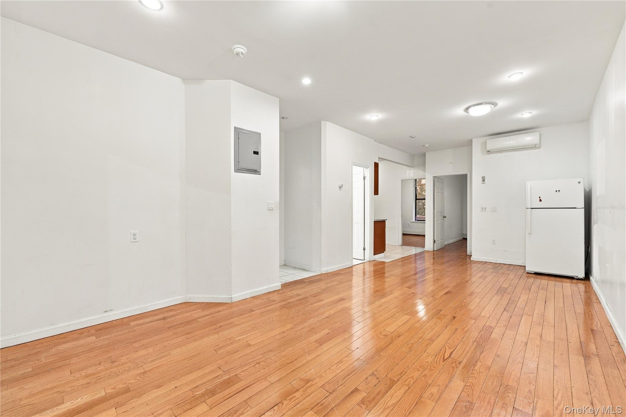 1962 Coney Island Avenue Property Photo 14