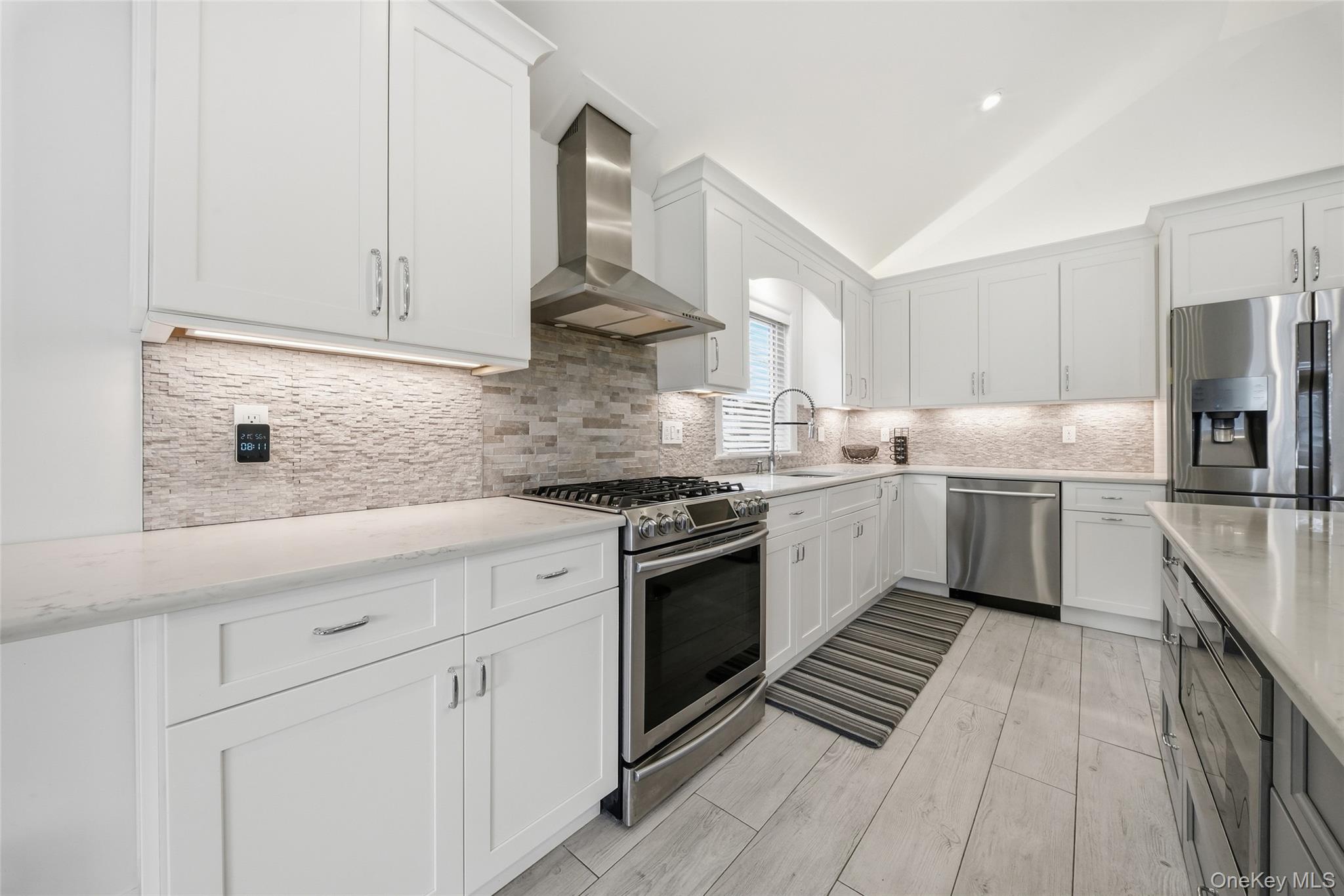 61 1st Avenue Property Photo 8