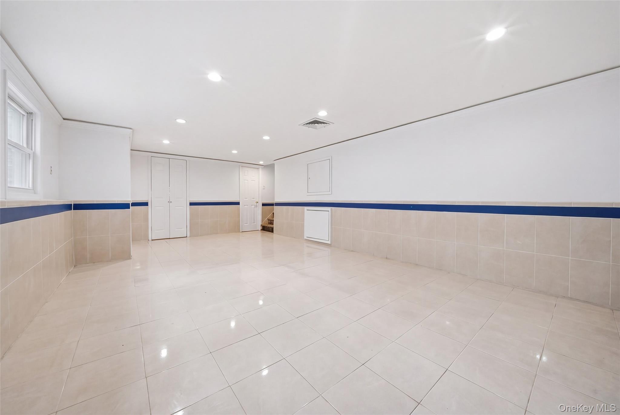 61 1st Avenue Property Photo 24