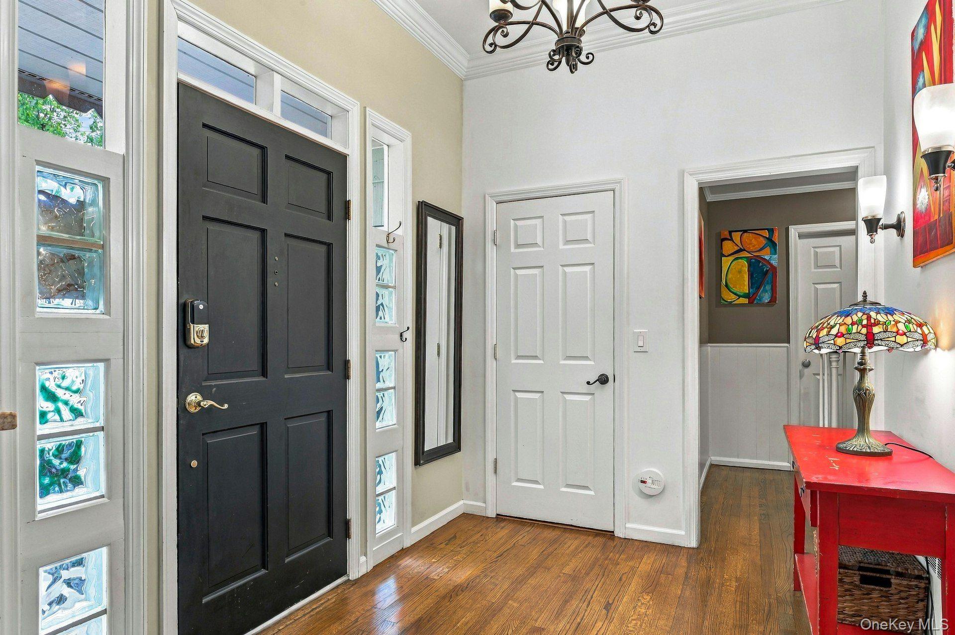 24 Avenue B Property Photo 8