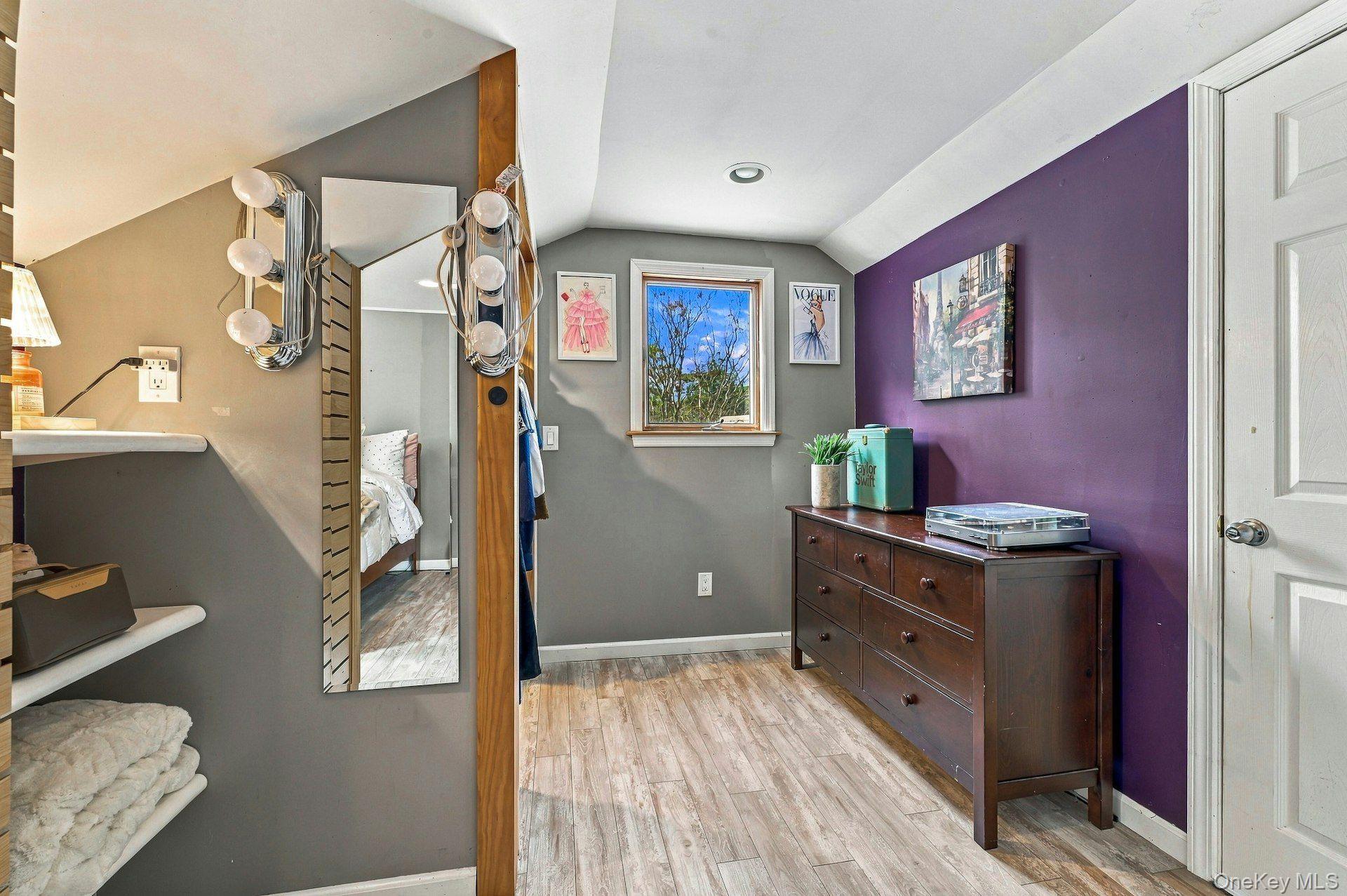 24 Avenue B Property Photo 31