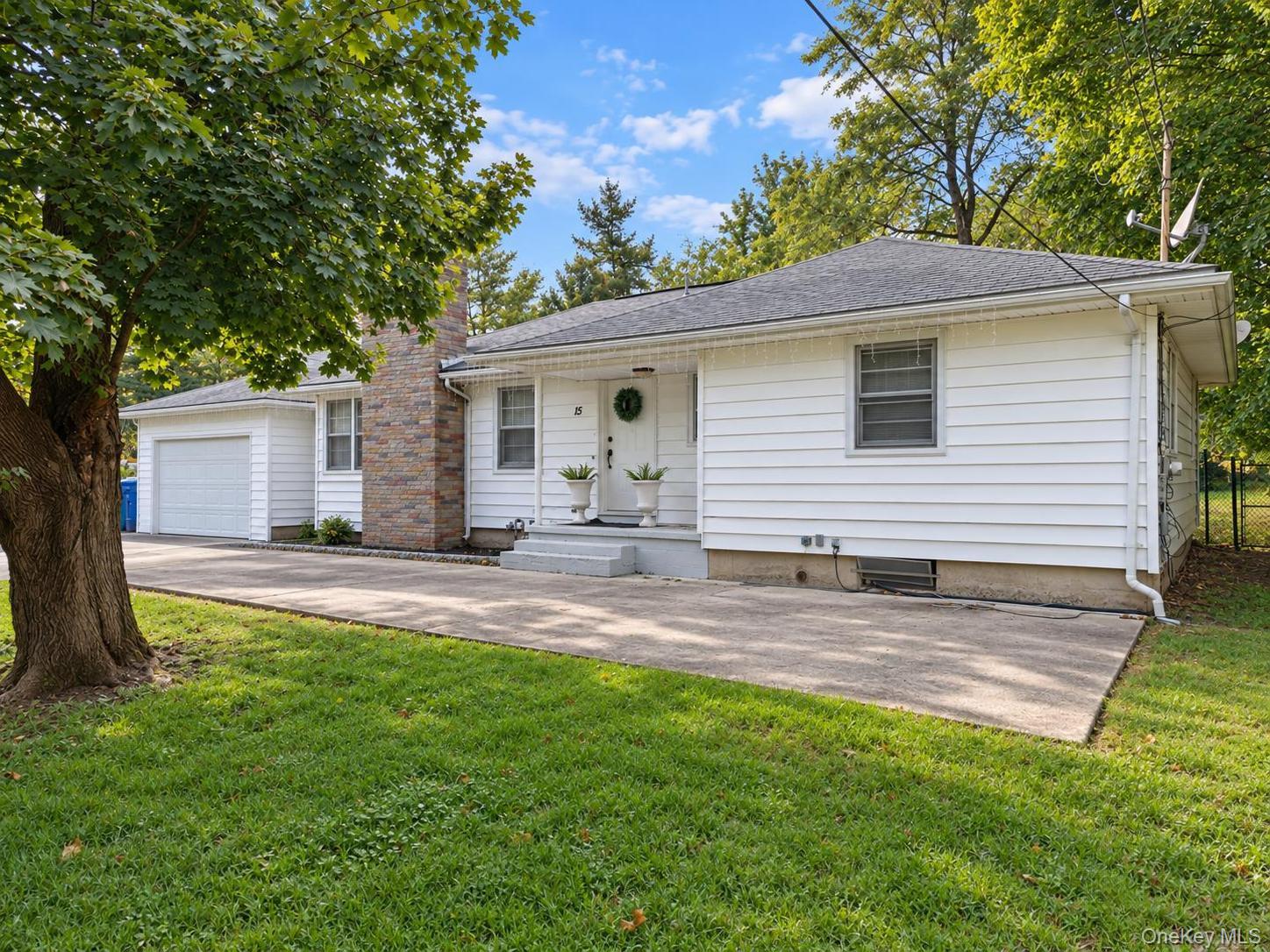 15 Randall Heights Property Photo 31