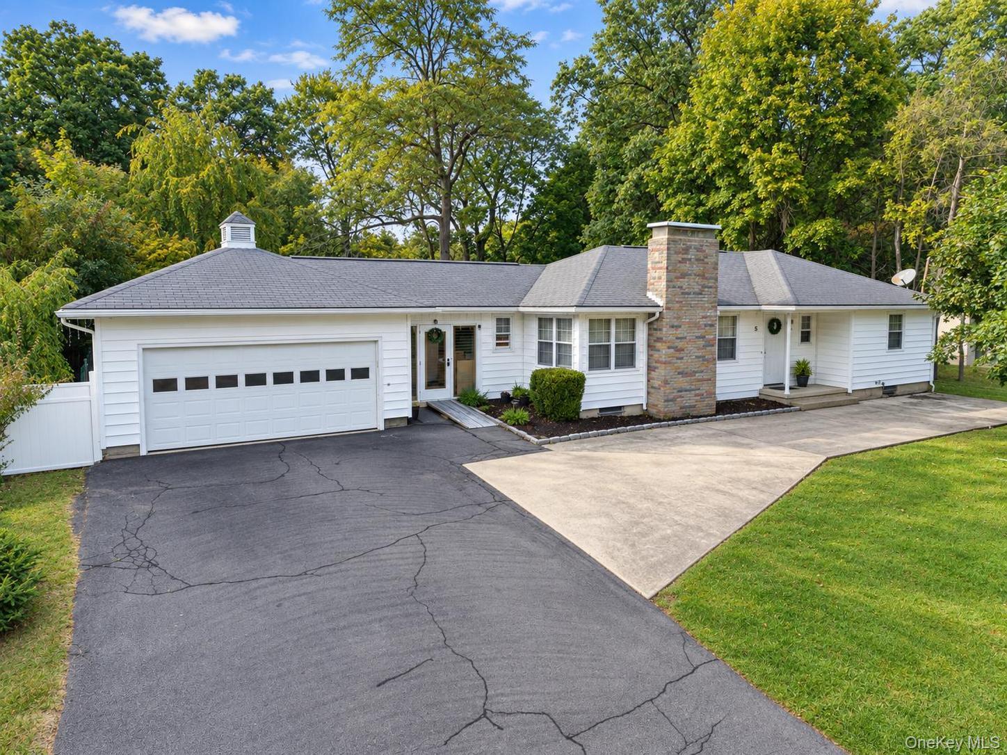 15 Randall Heights Property Photo 34
