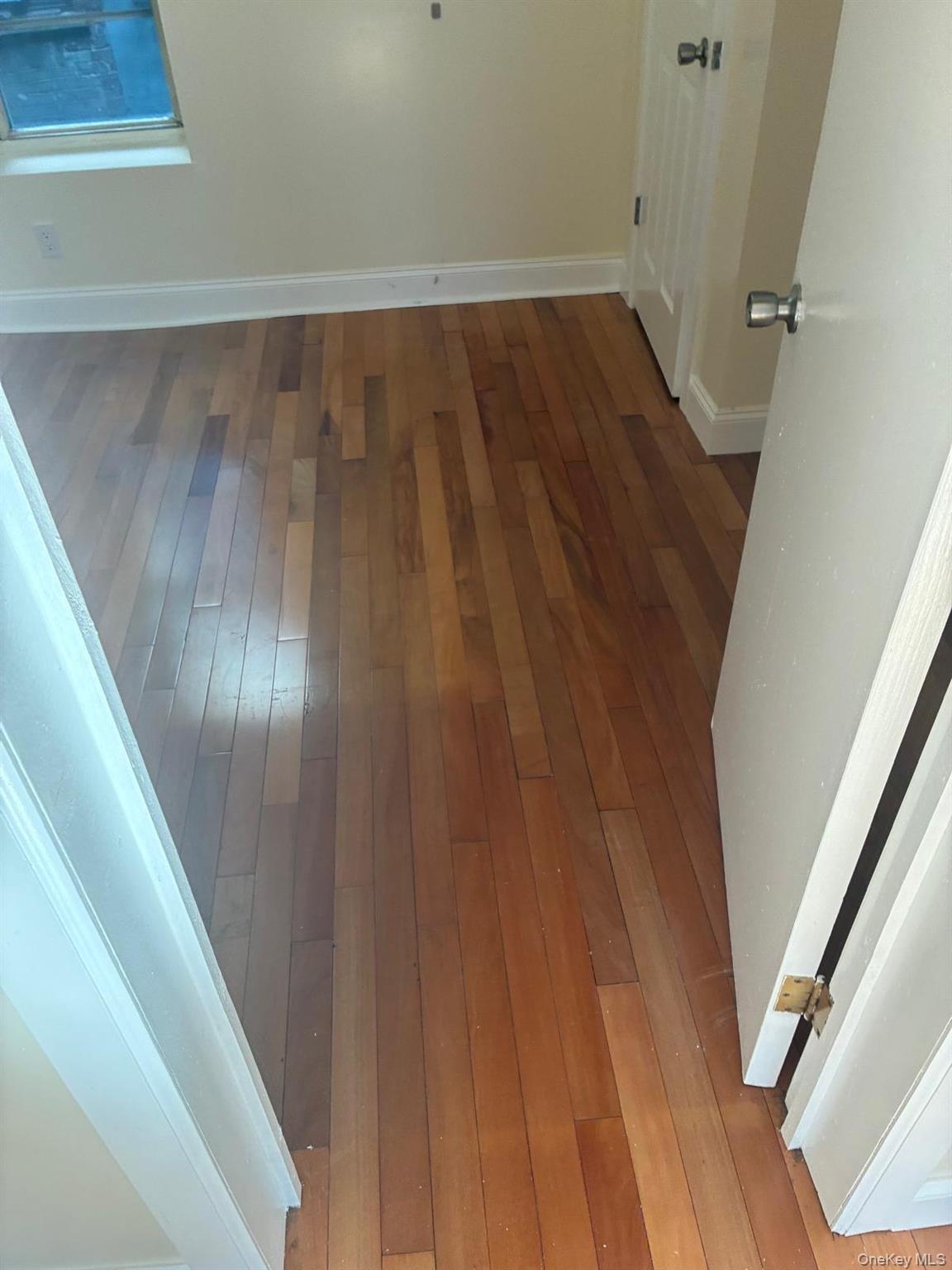 1029 College Avenue Property Photo 2