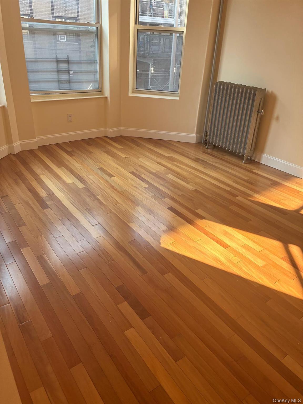 1029 College Avenue Property Photo 6