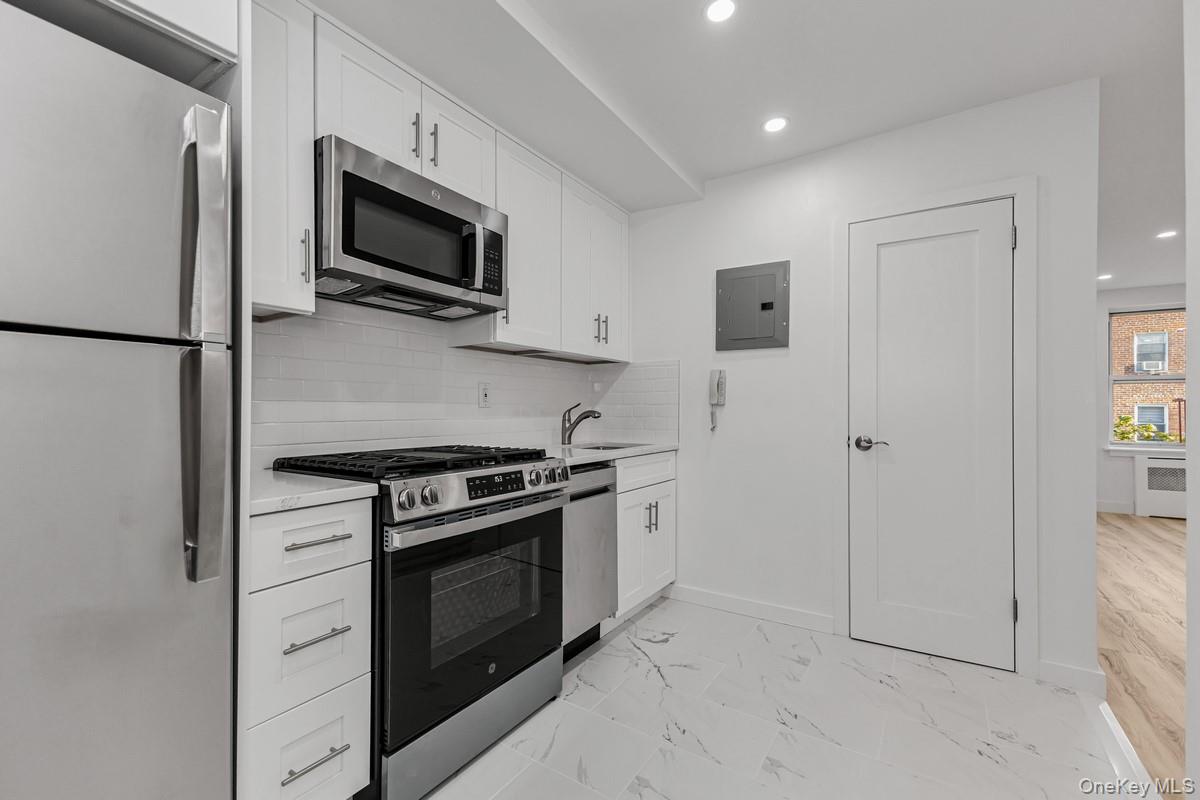 67-14 108th Street 6D Property Photo 1