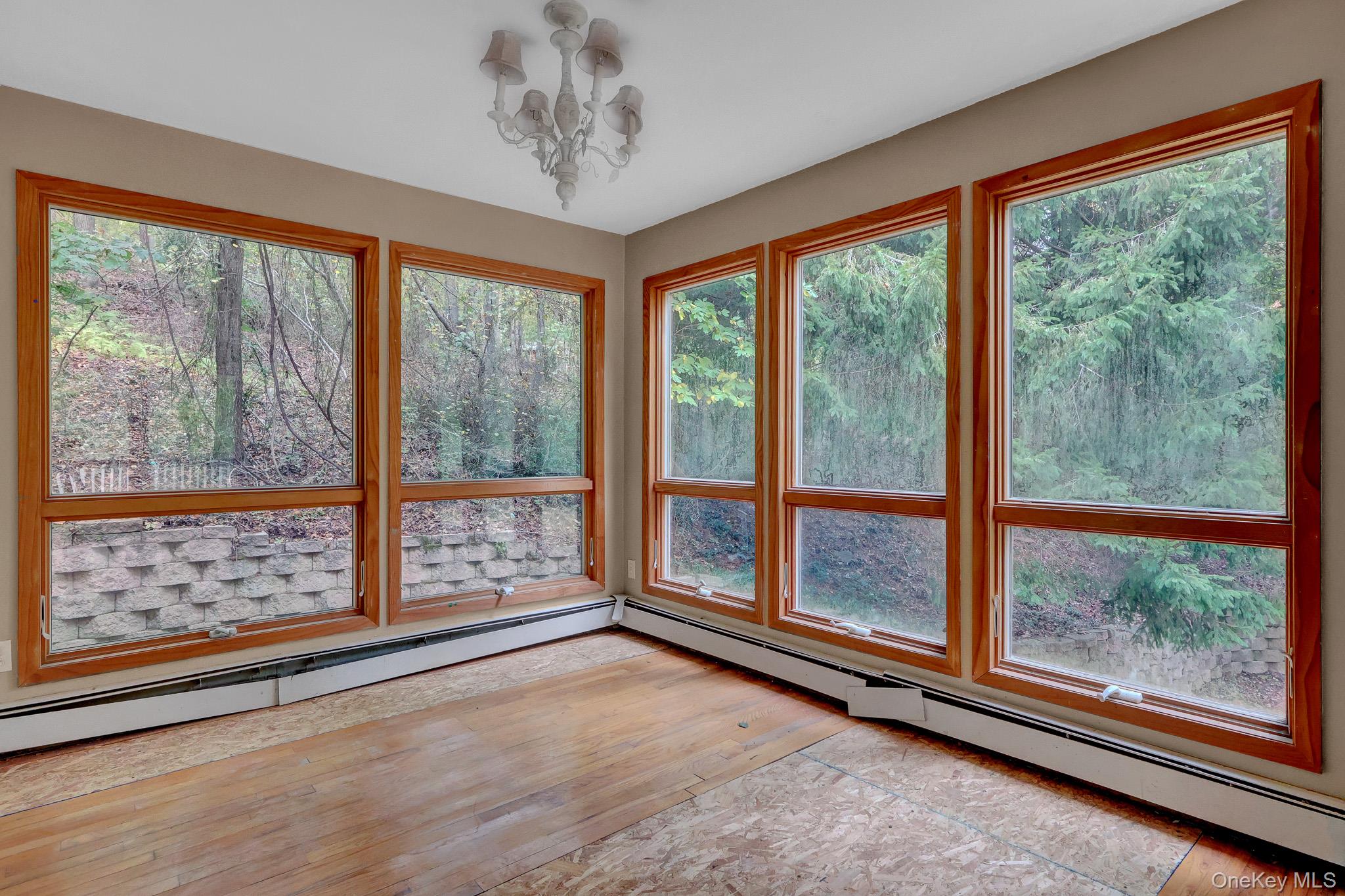 56 E Bartlett Road Property Photo 7