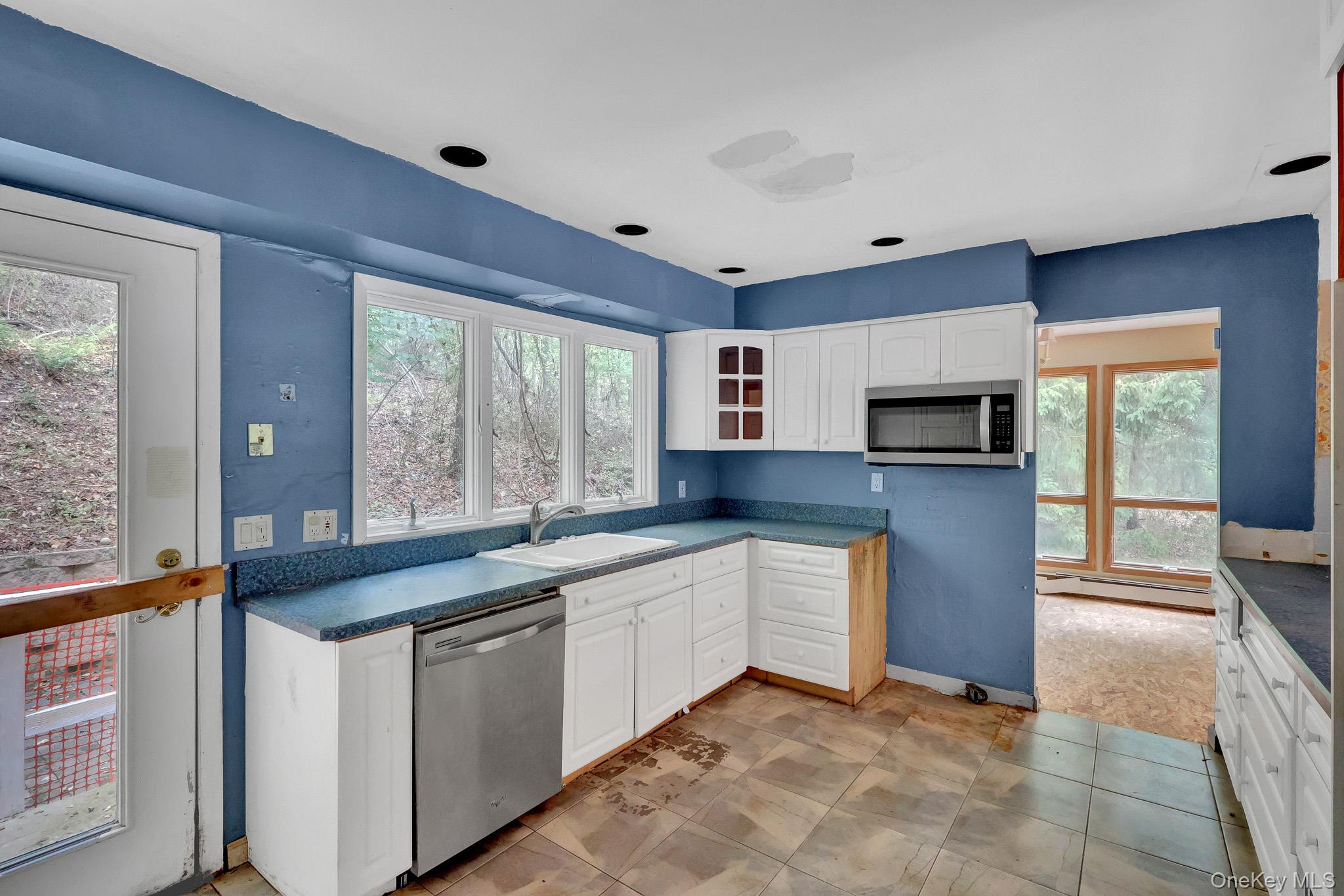 56 E Bartlett Road Property Photo 10
