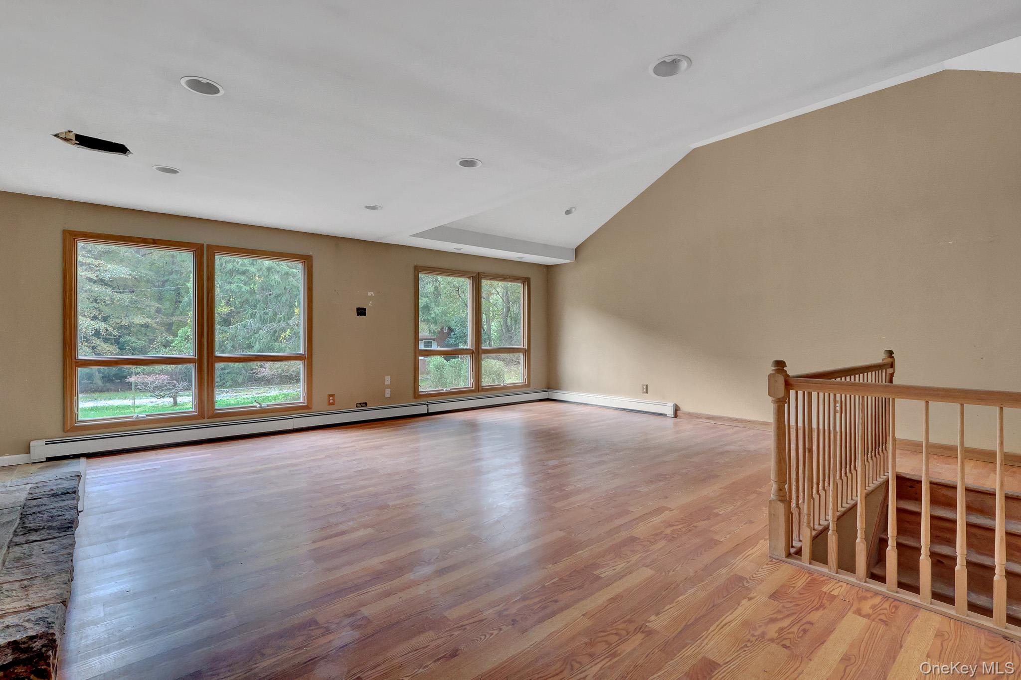 56 E Bartlett Road Property Photo 12