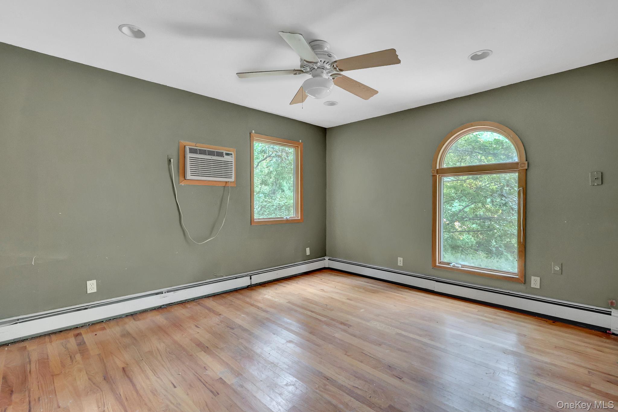 56 E Bartlett Road Property Photo 18