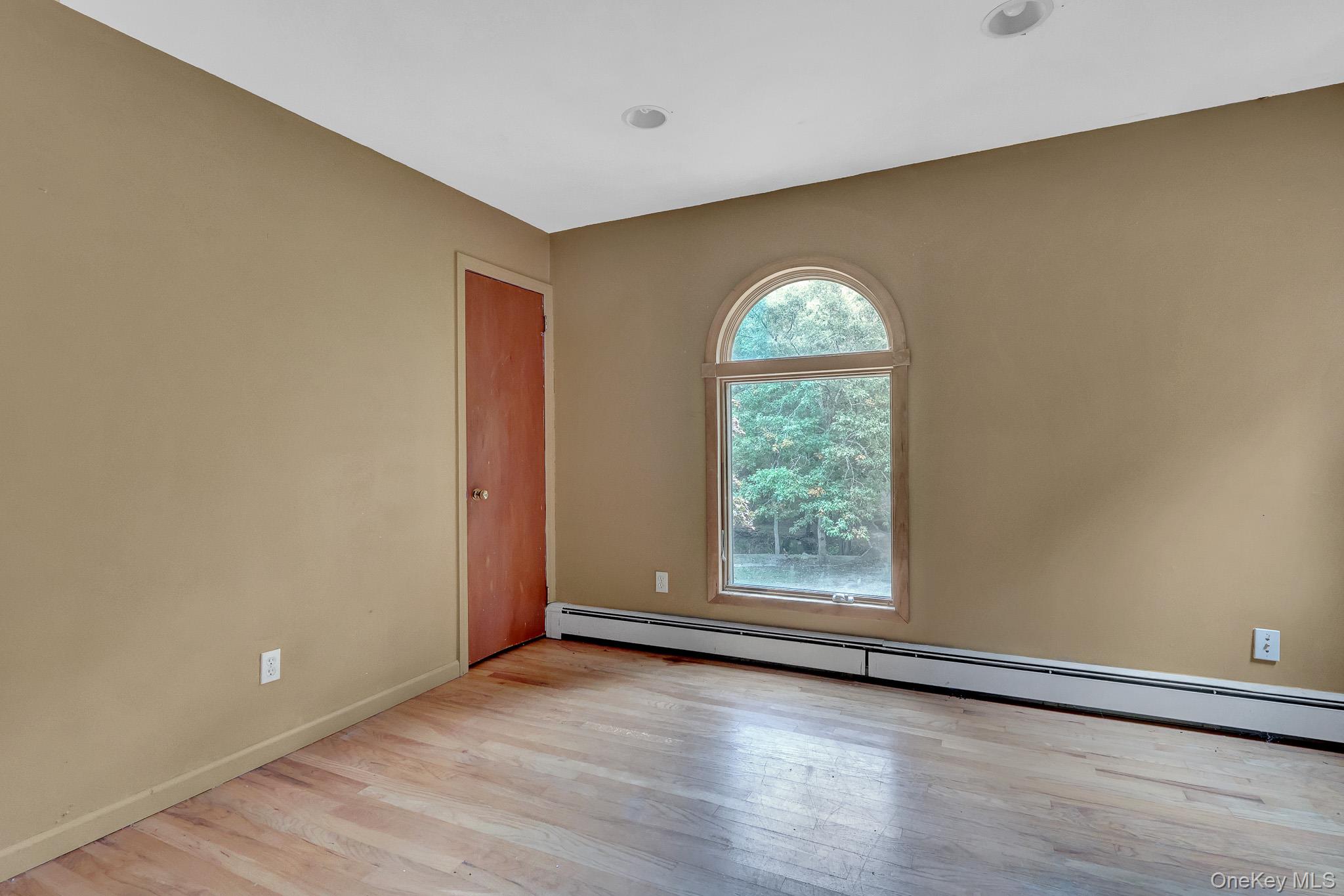 56 E Bartlett Road Property Photo 19