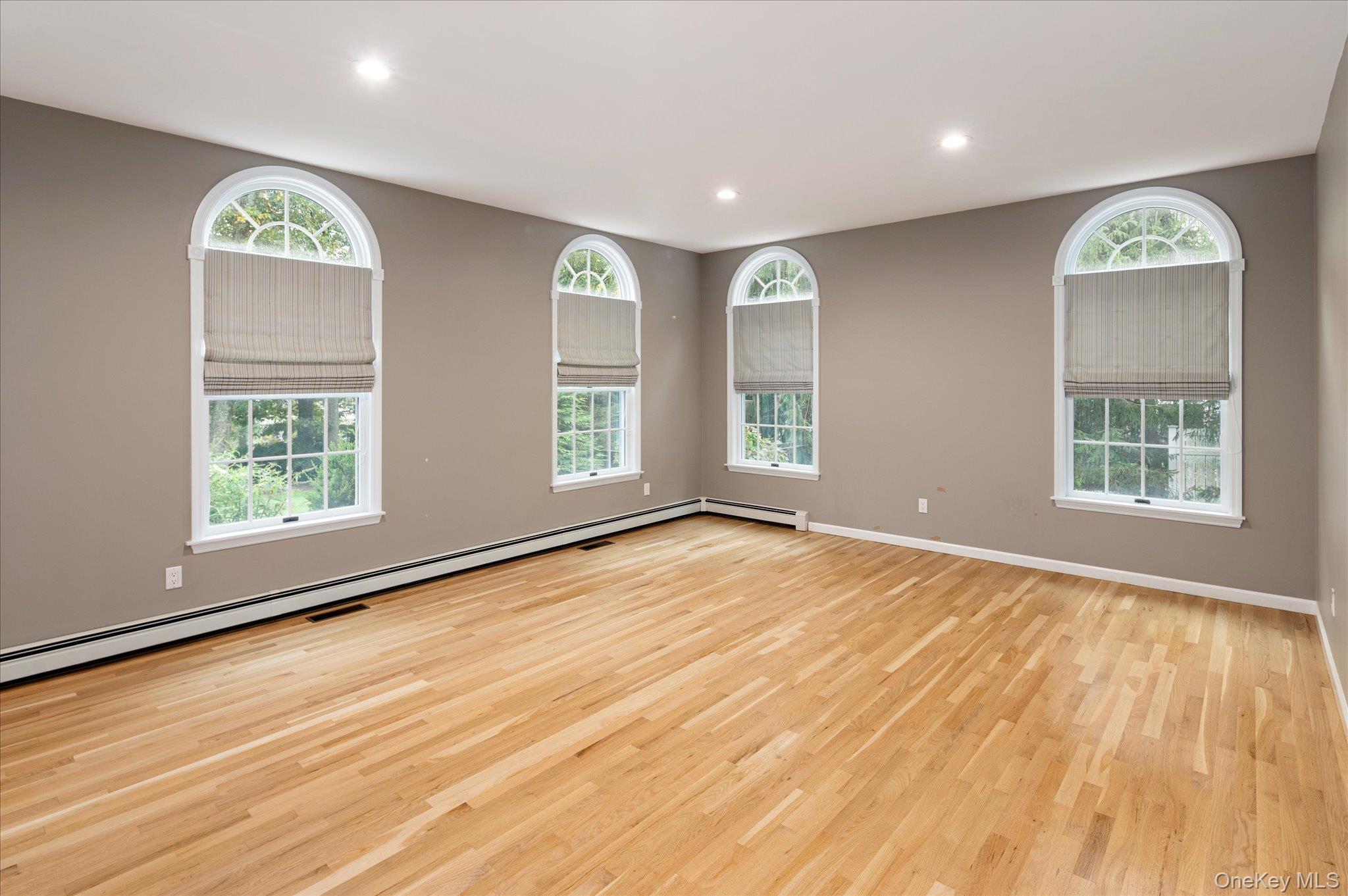 56 Londonderry Lane Property Photo 7