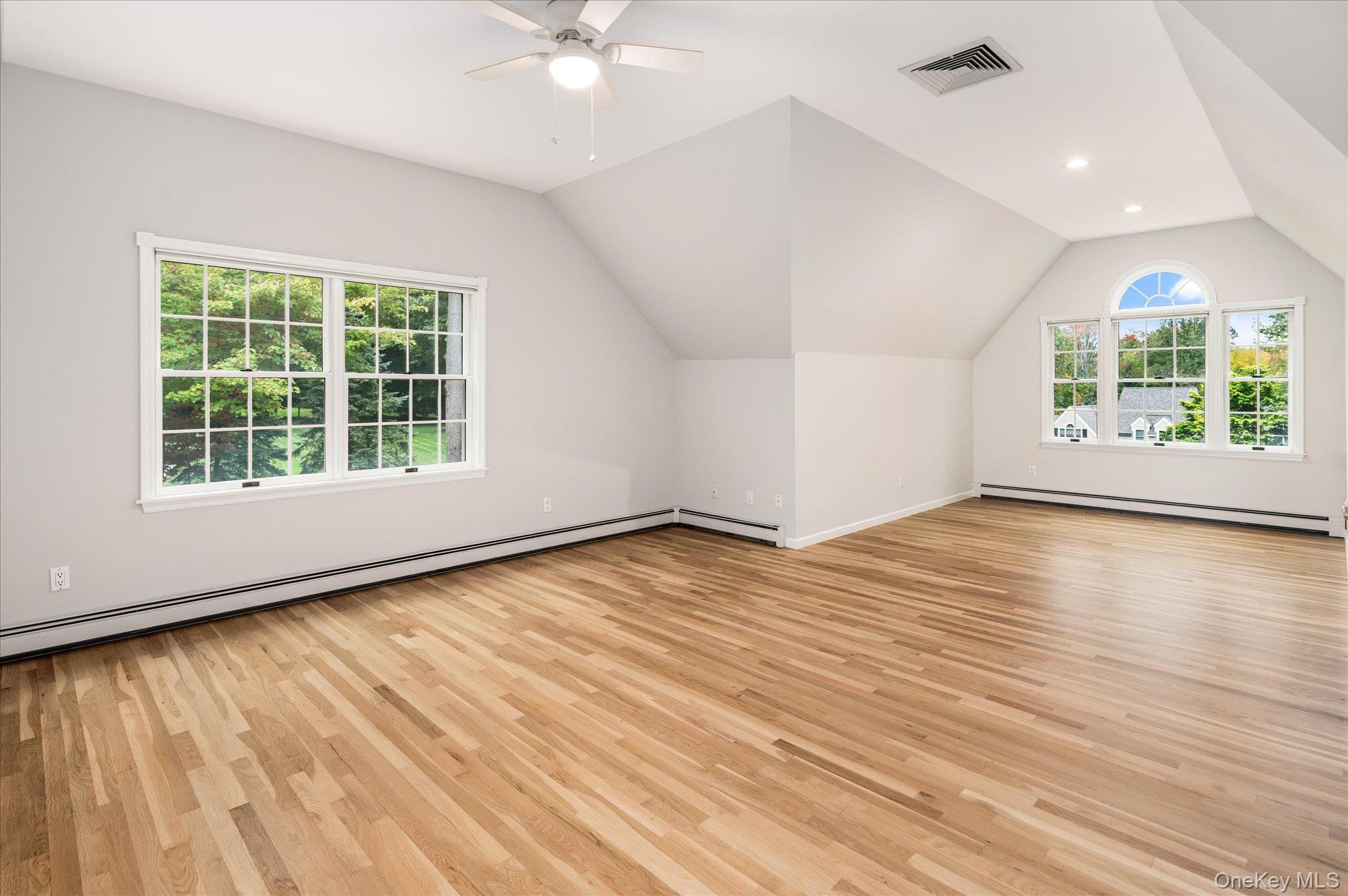 56 Londonderry Lane Property Photo 38