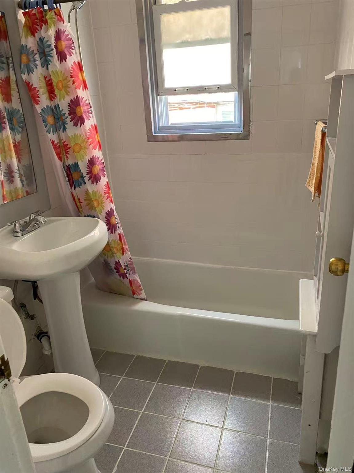 4361 161st Street Property Photo 5