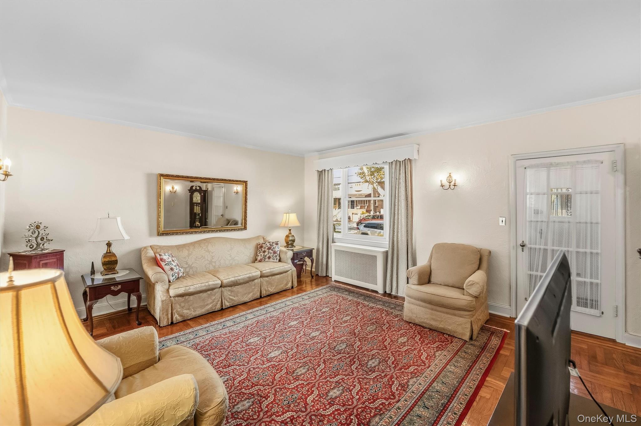1114 Mace Avenue Property Photo 10