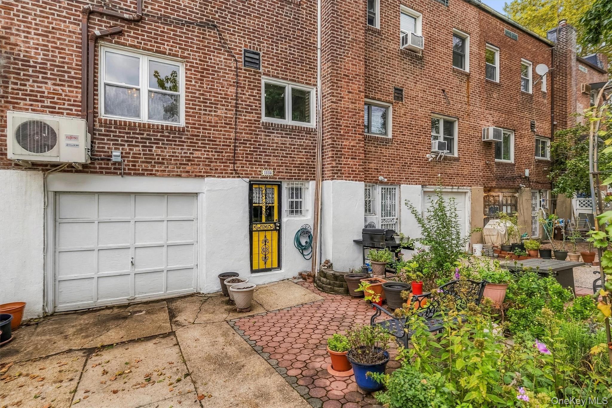 1114 Mace Avenue Property Photo 33