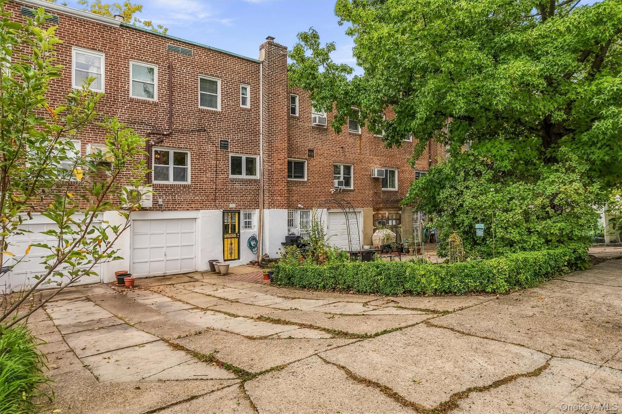 1114 Mace Avenue Property Photo 35